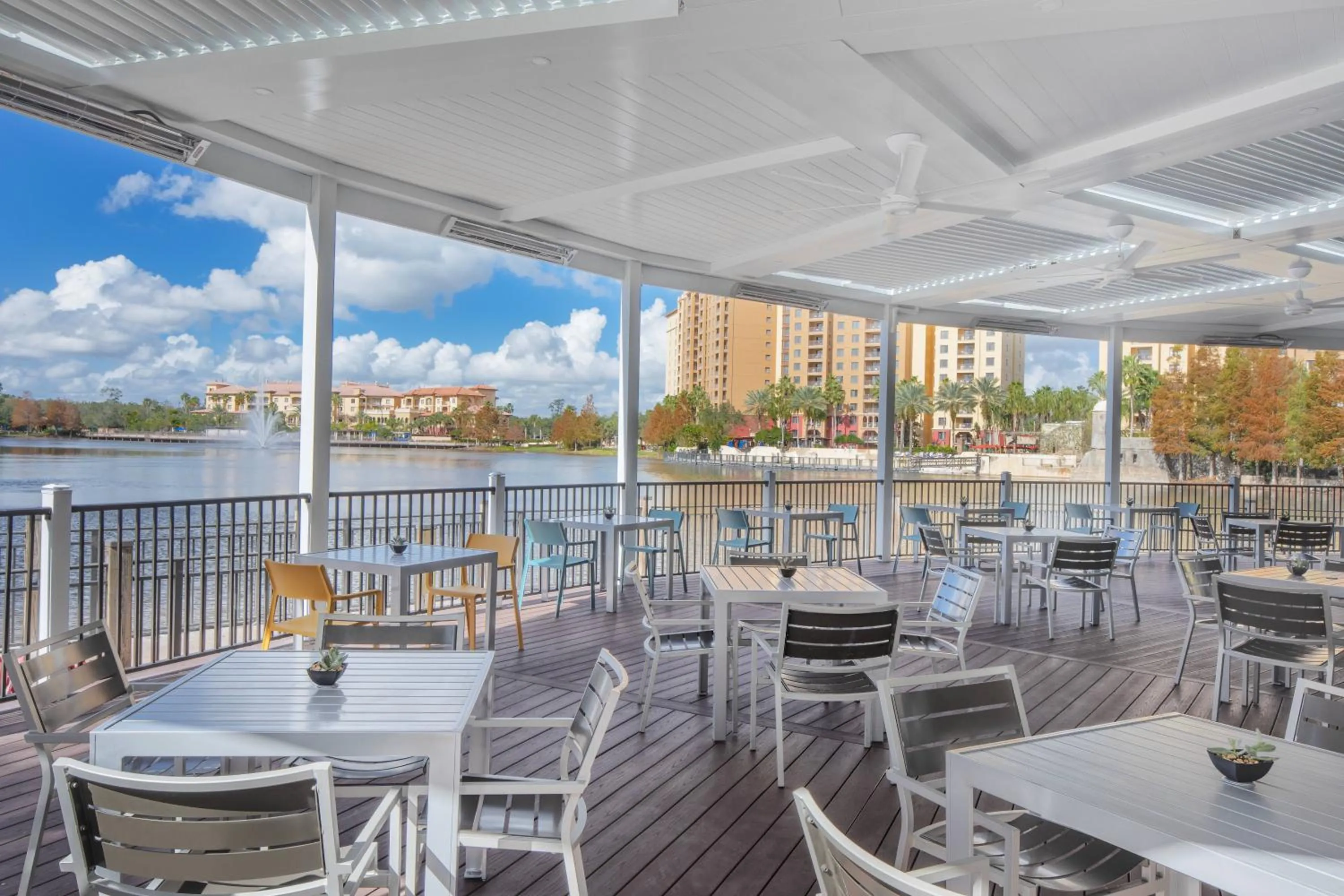 Restaurant/places to eat in Wyndham Grand Orlando Resort Bonnet Creek