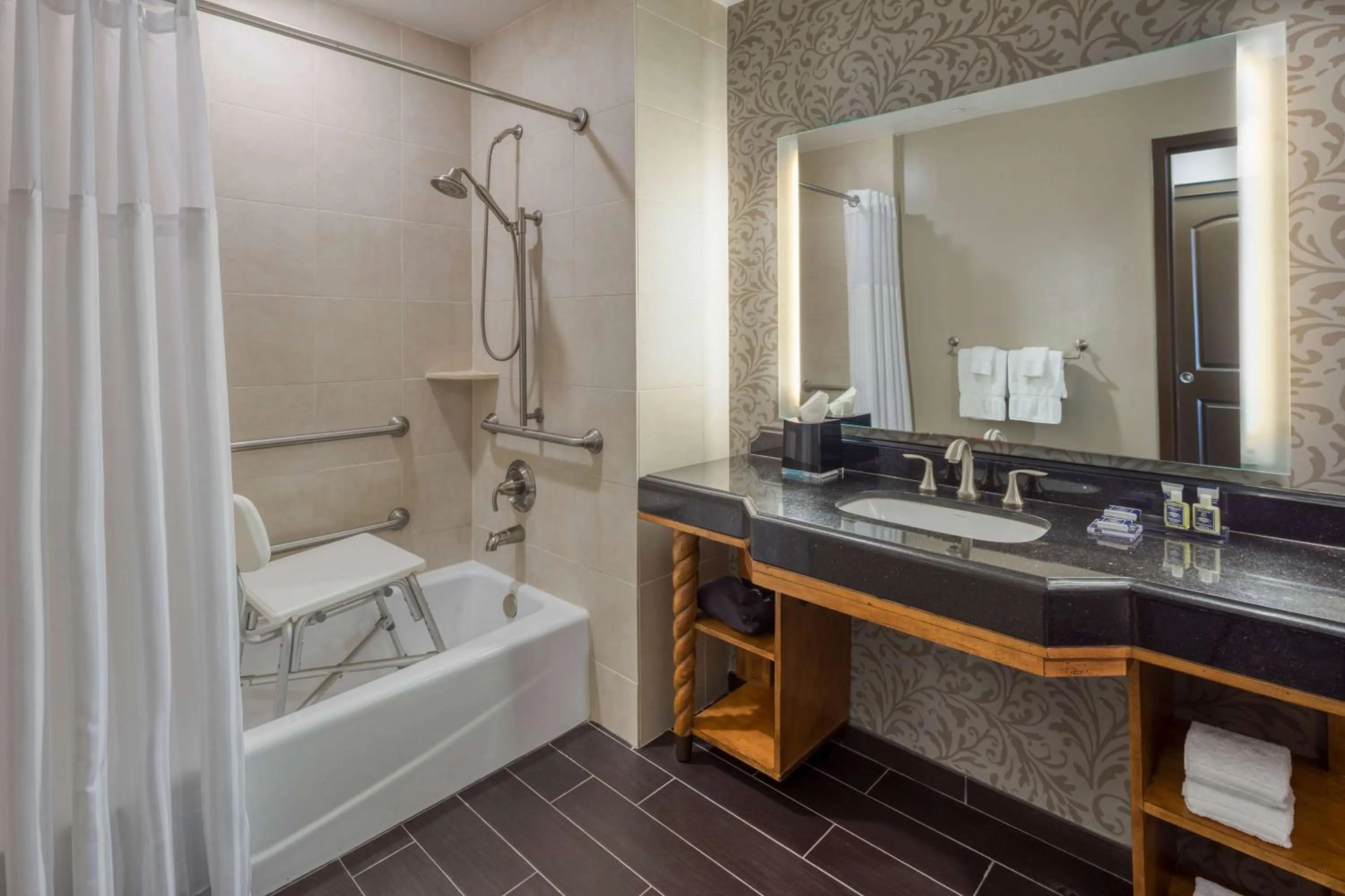 Bathroom in Wyndham Grand Orlando Resort Bonnet Creek