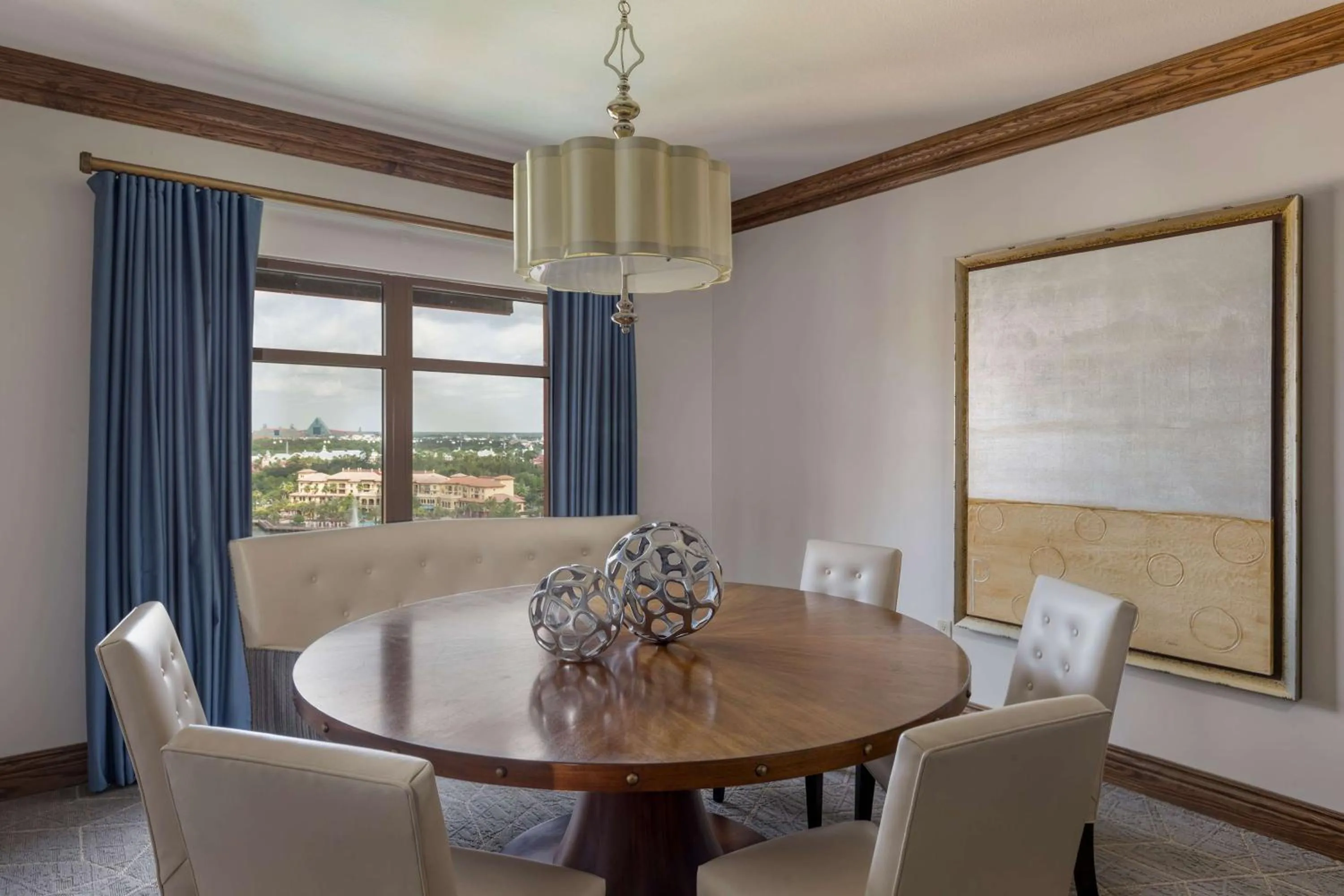 Photo of the whole room in Wyndham Grand Orlando Resort Bonnet Creek