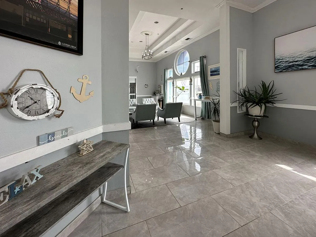 BayVue Hotel, Resort & Suites