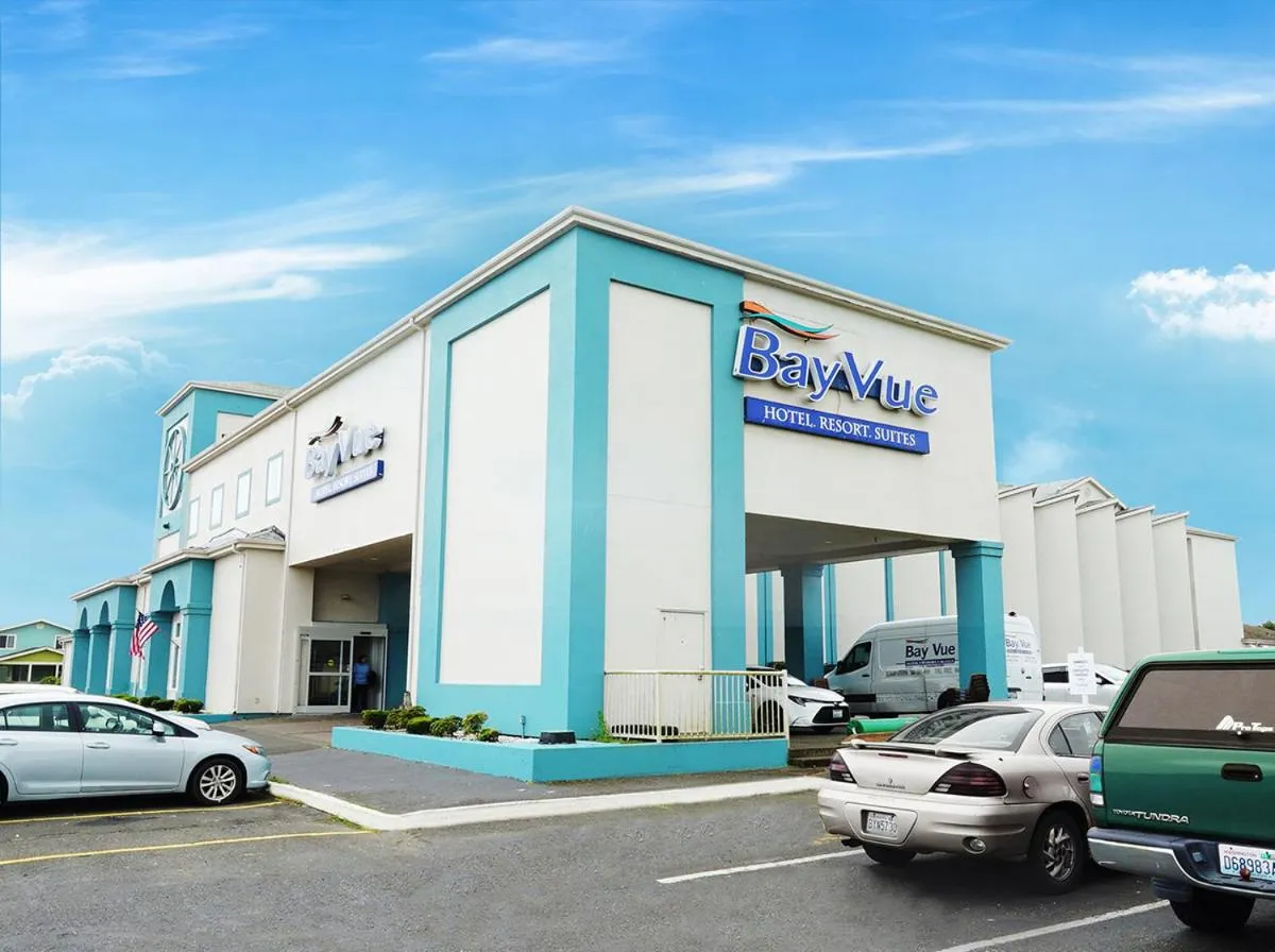 BayVue Hotel, Resort & Suites