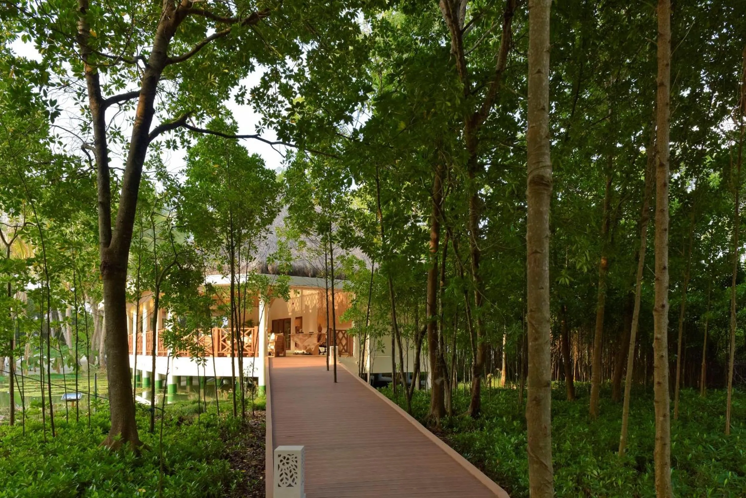 Lobby or reception in Dreamland Maldives Resort