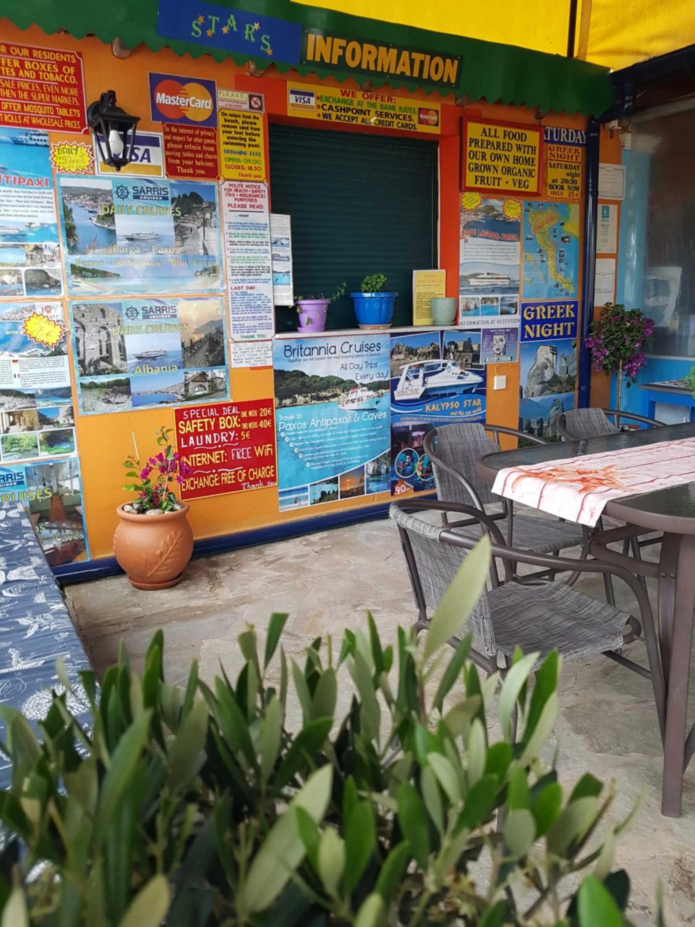 On-site shops in Stars Hotel