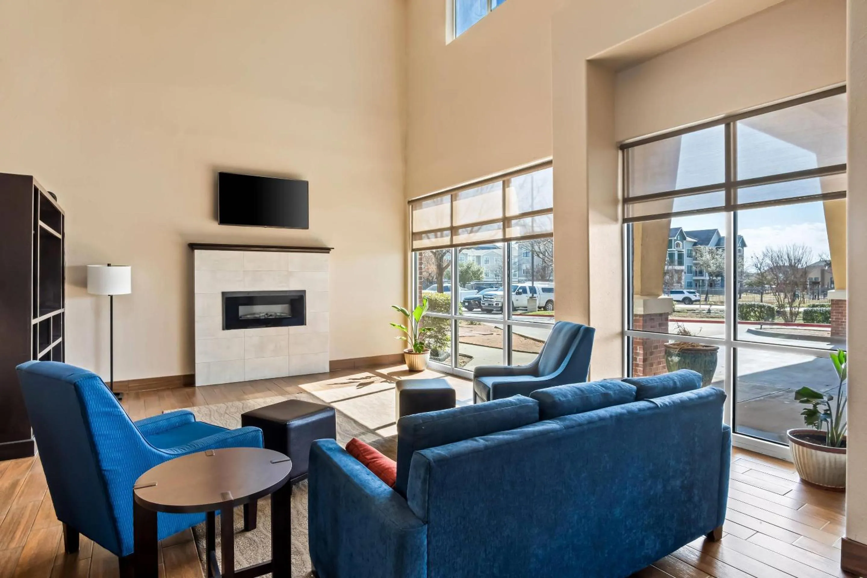 Lobby or reception in Comfort Suites Waxahachie - Dallas