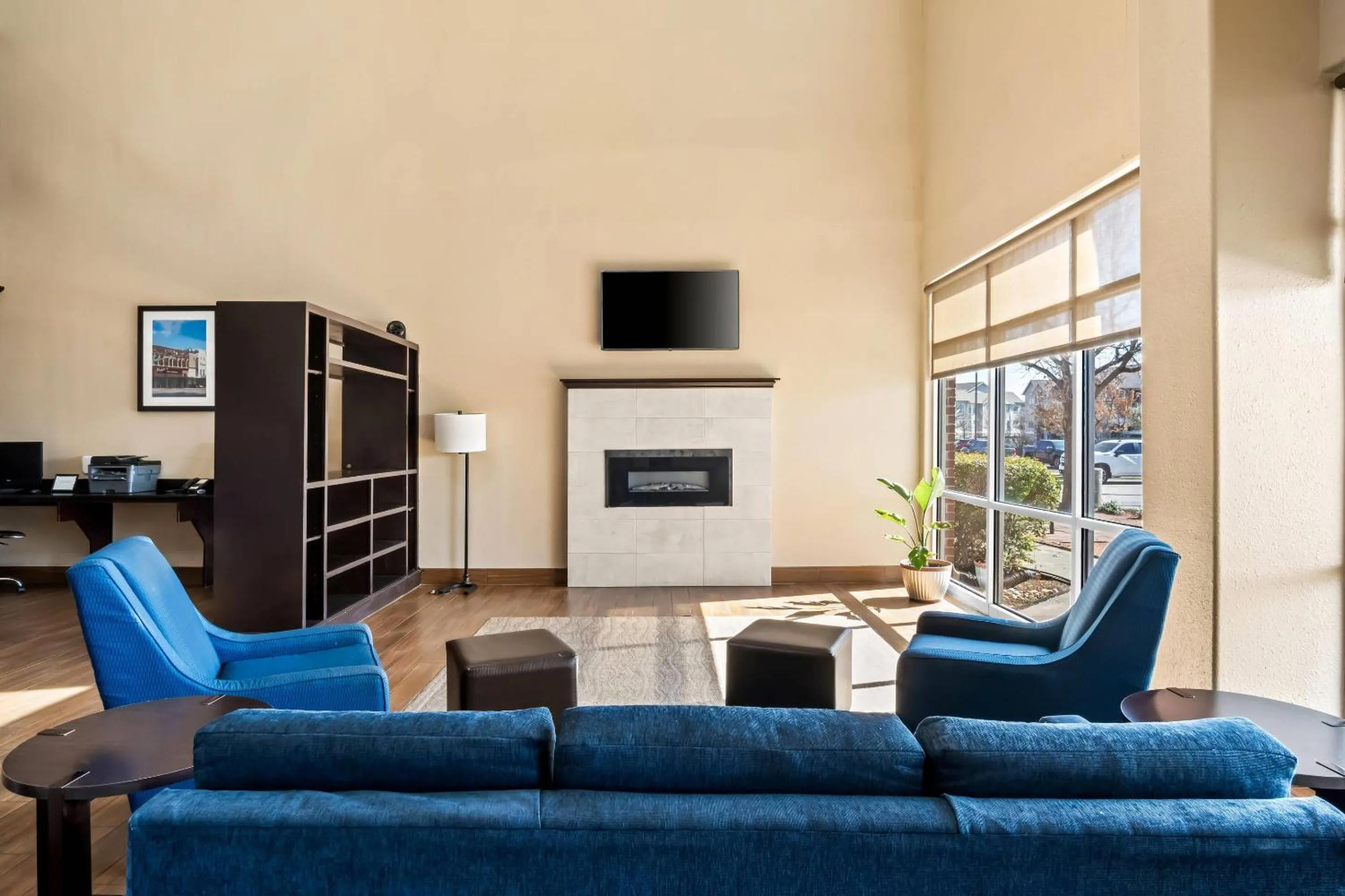 Lobby or reception in Comfort Suites Waxahachie - Dallas