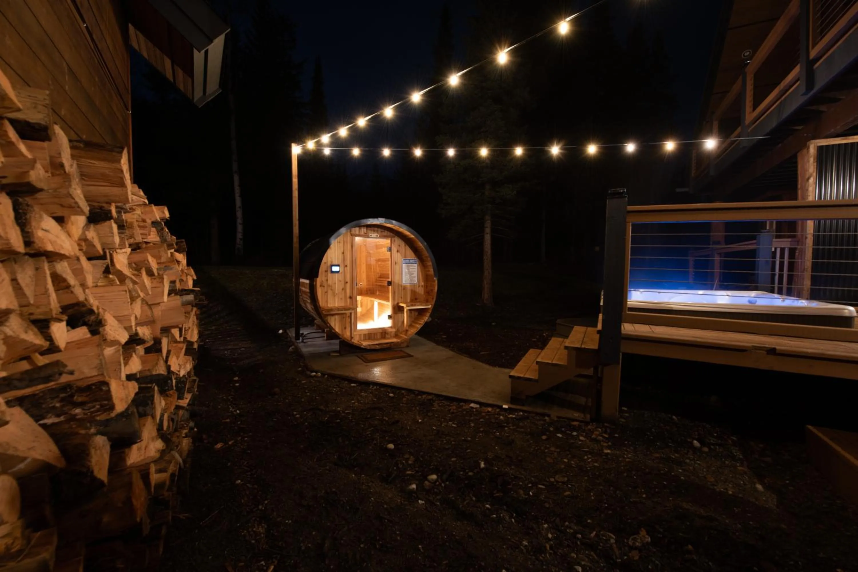 Night in Winston Lodge