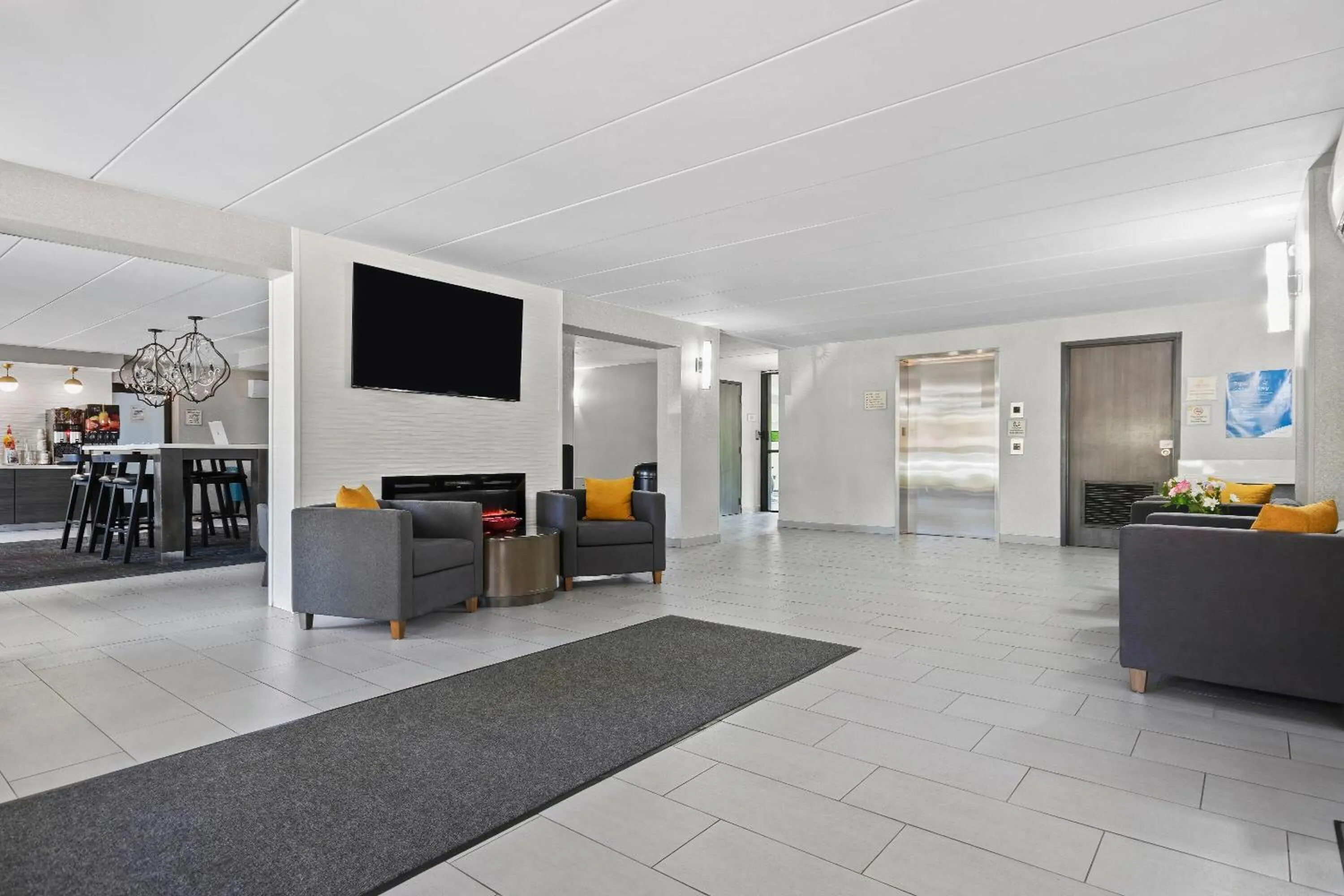 Lobby or reception in La Quinta by Wyndham Sturbridge