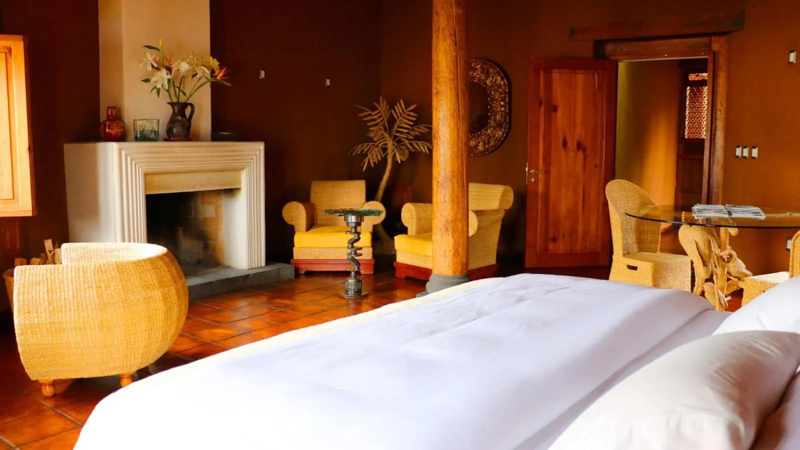 Living room, Bed in Hacienda Ucazanaztacua