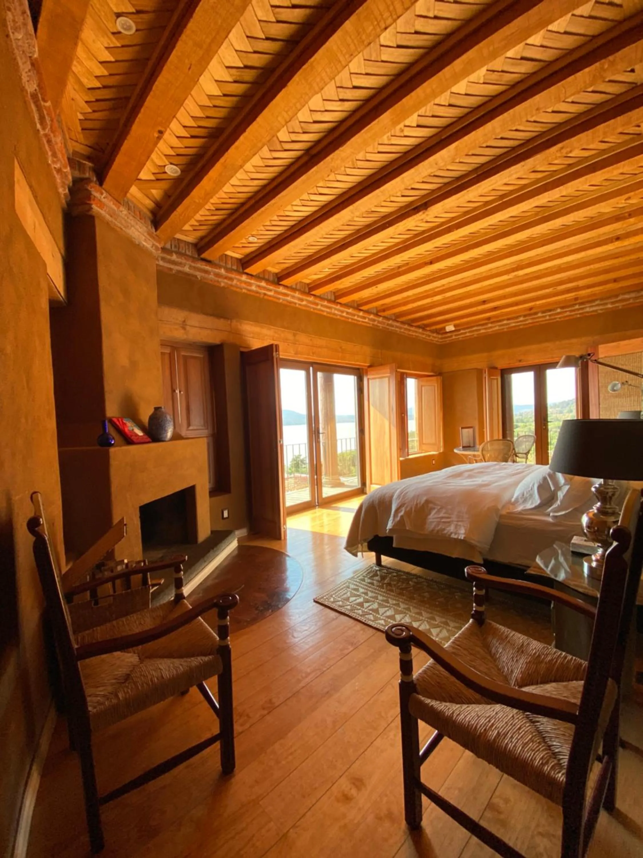 Photo of the whole room in Hacienda Ucazanaztacua