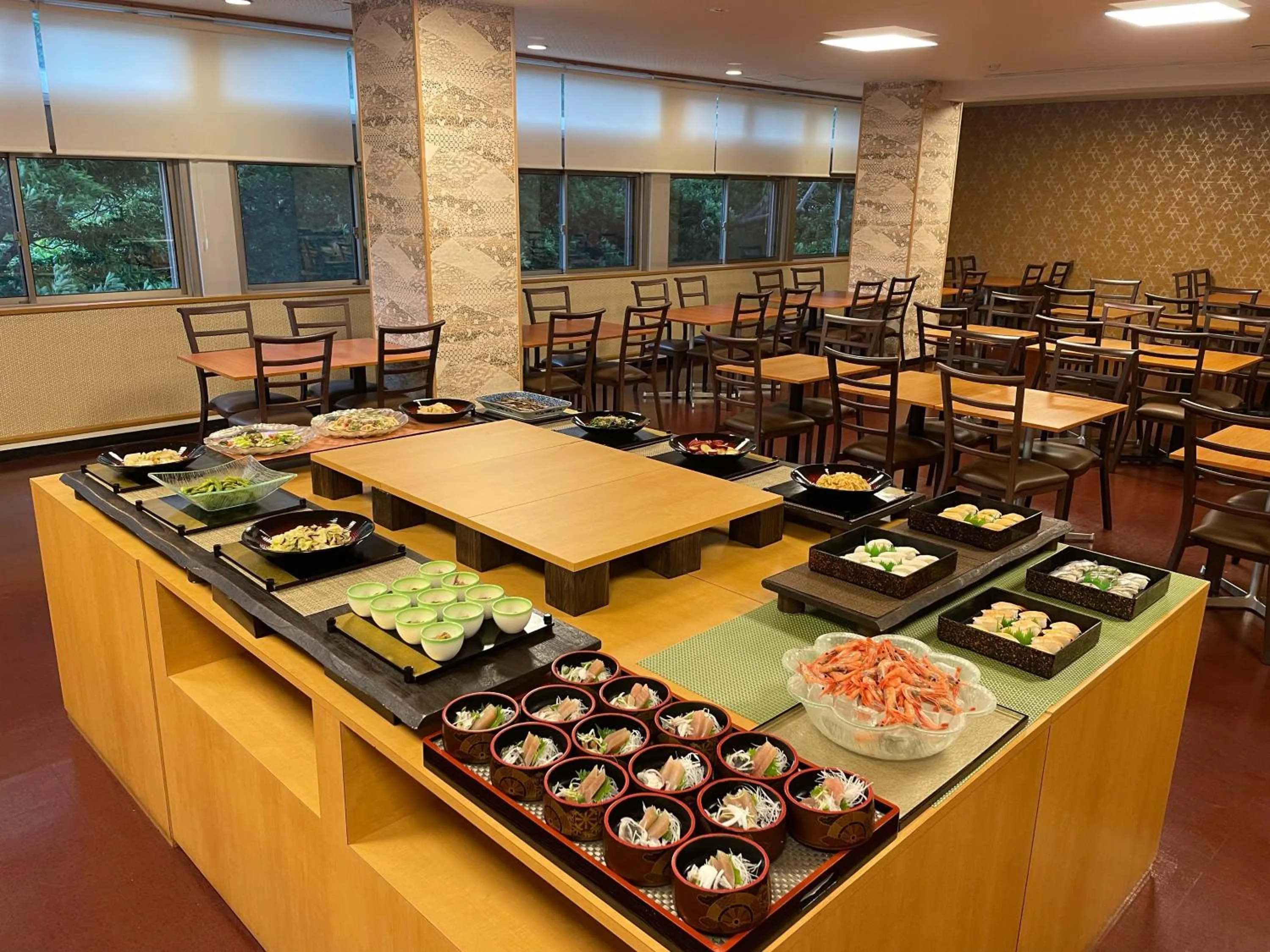 Restaurant/places to eat in Itoen Hotel Inatori