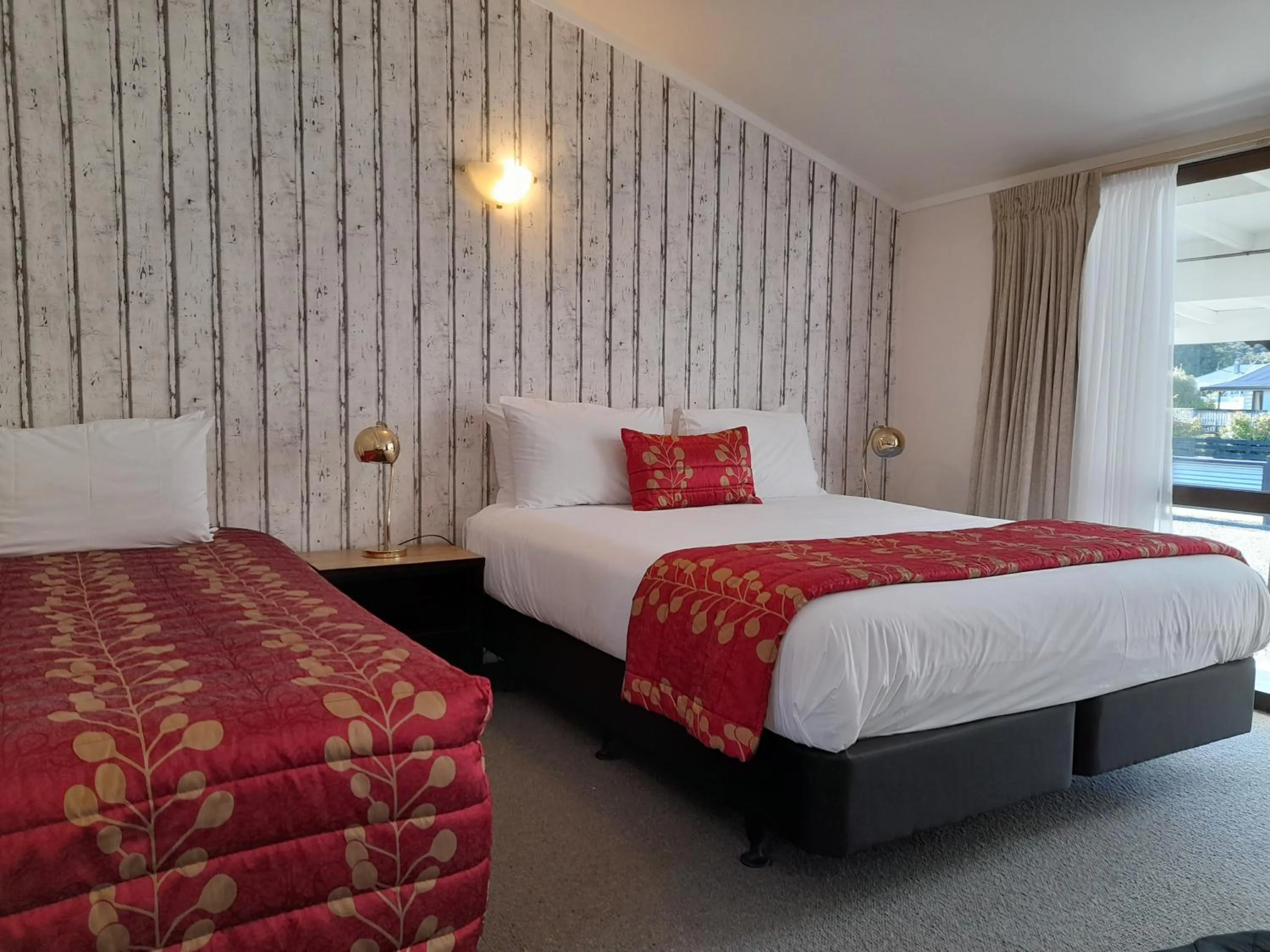 Bedroom, Bed in Lake Matheson Motel