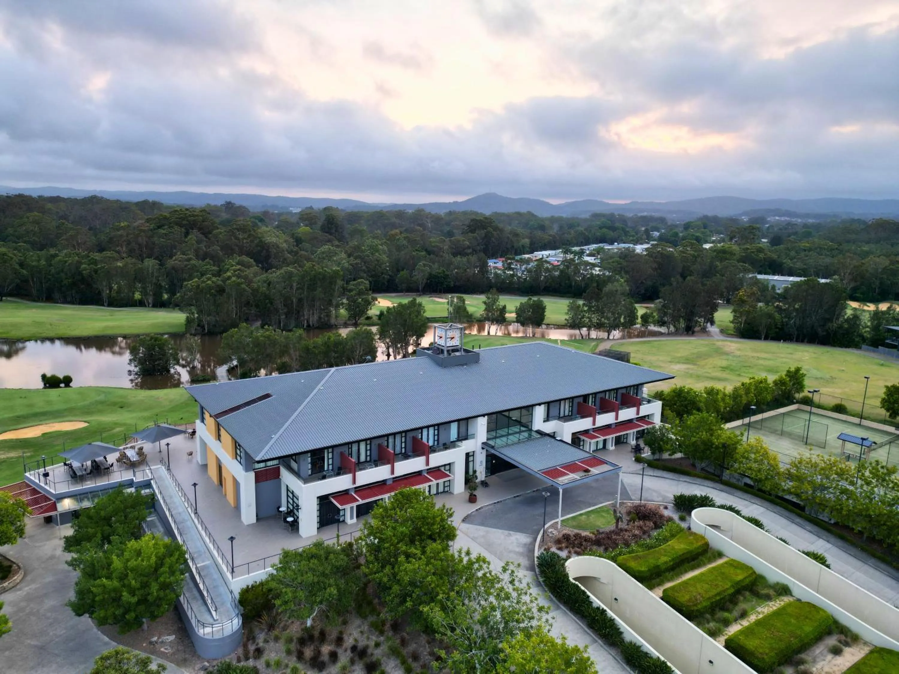 Property building in Mercure Kooindah Waters Central Coast