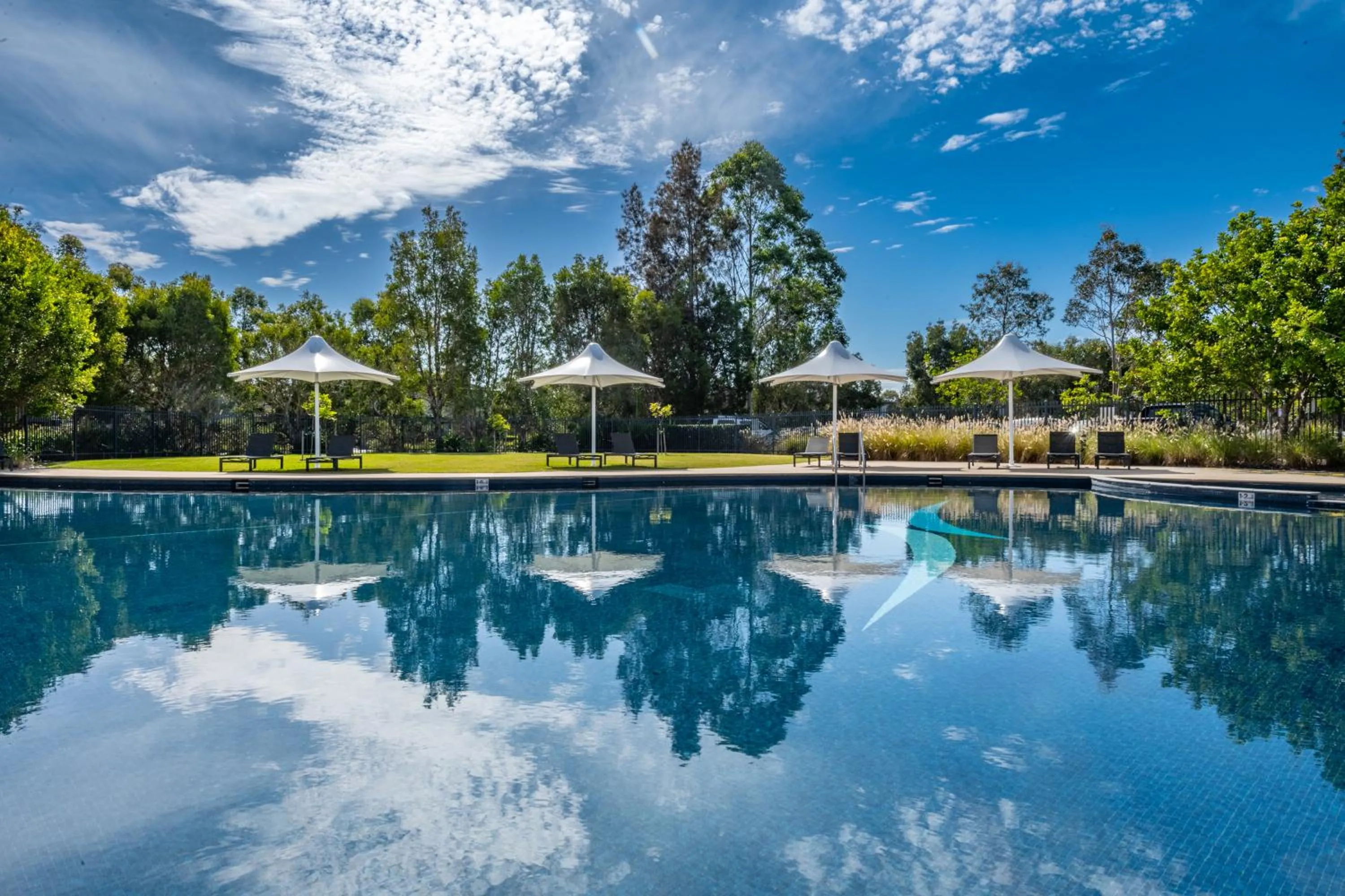 Swimming pool in Mercure Kooindah Waters Central Coast