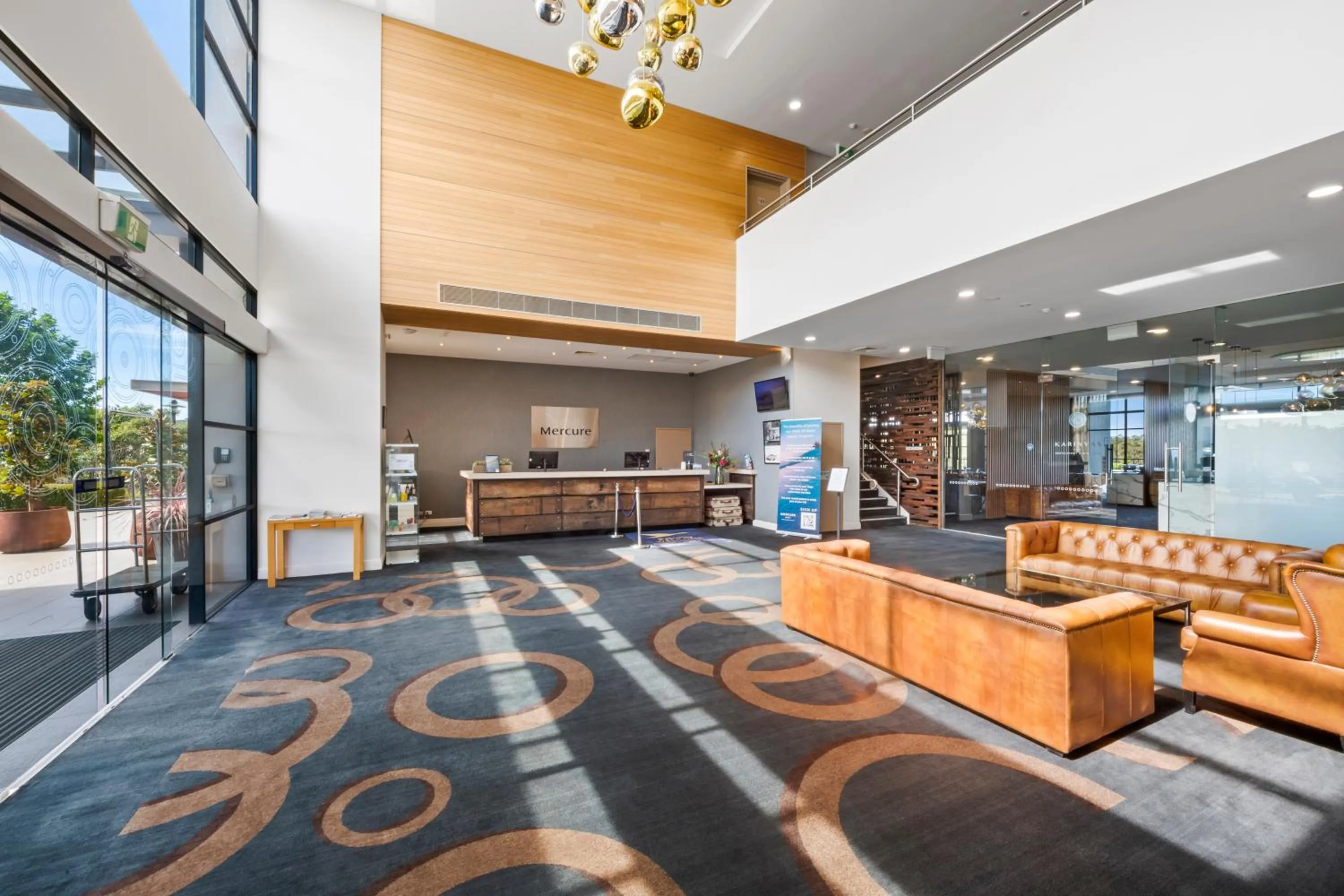 Lobby or reception in Mercure Kooindah Waters Central Coast