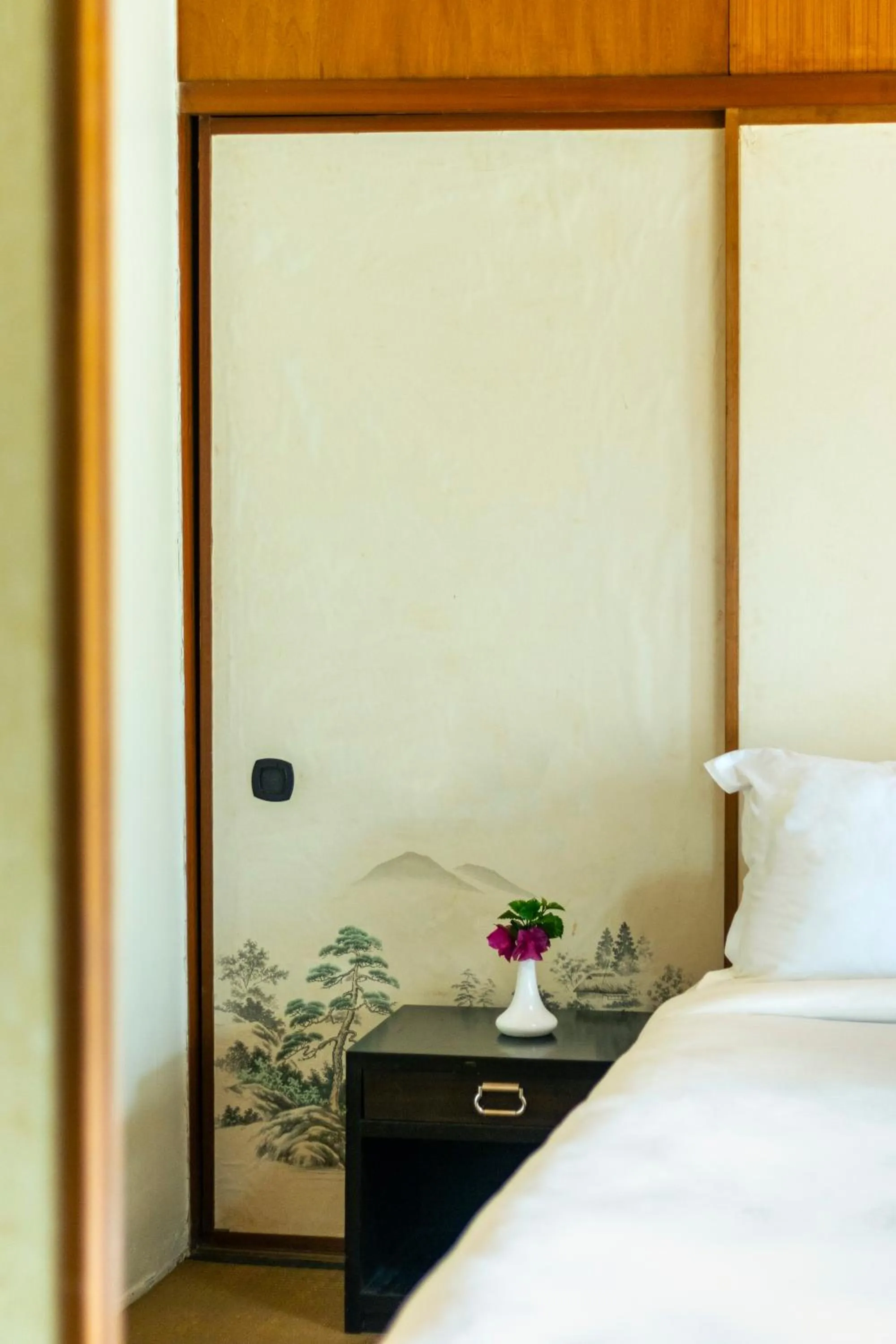 Bedroom, Bed in Hokke Lumbini