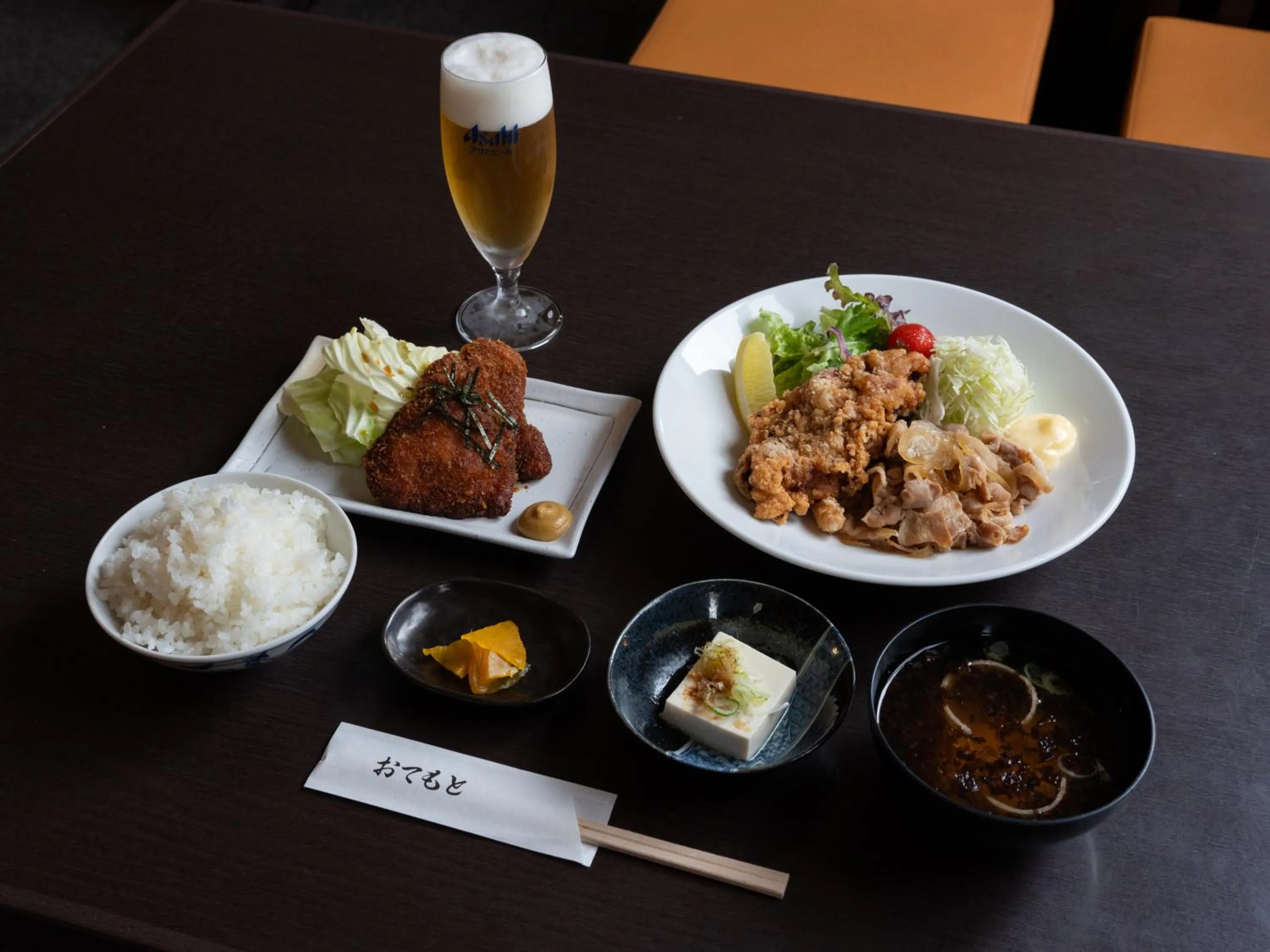 Dinner in Hotel Monzennoyu