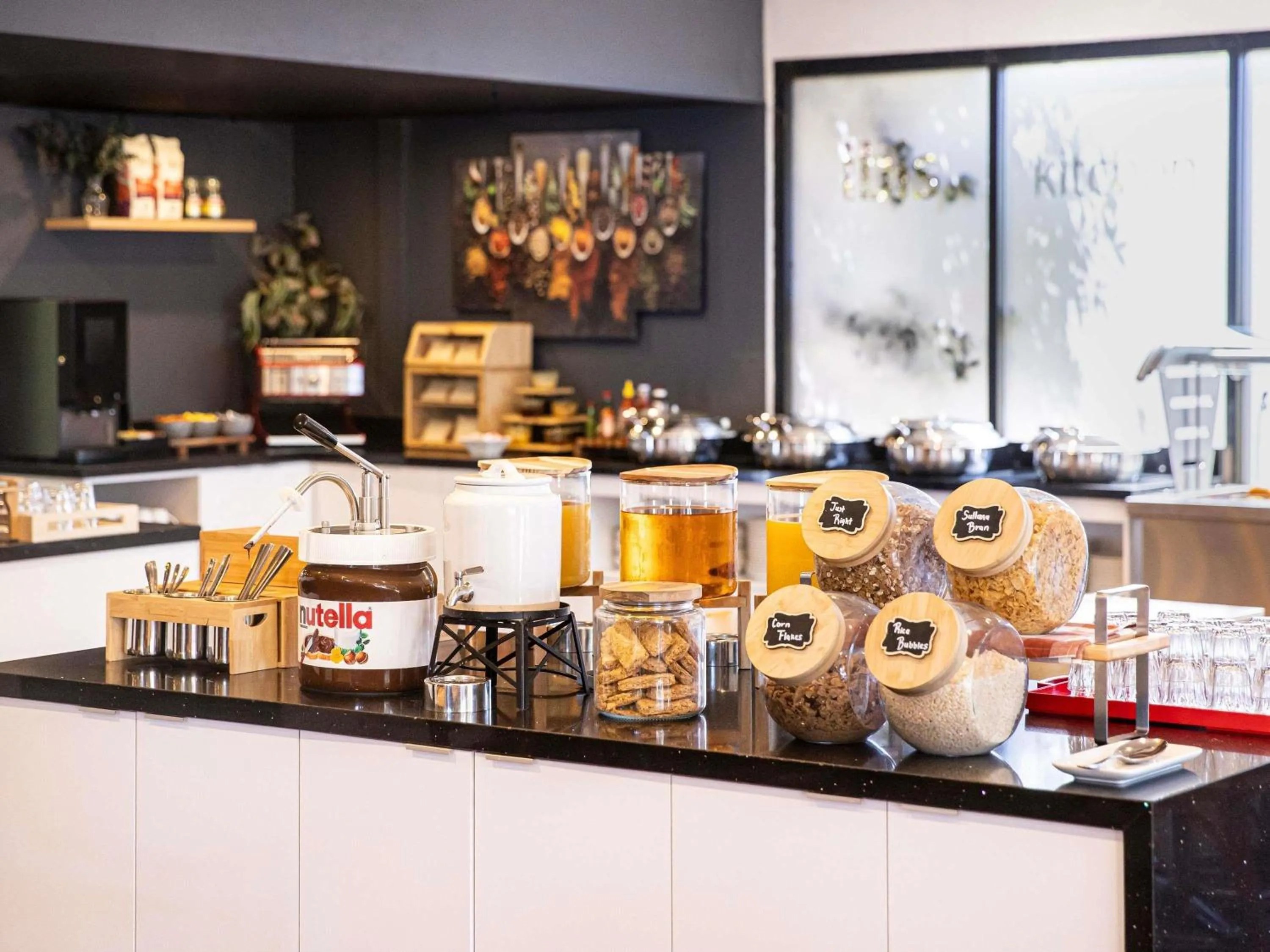 Breakfast in ibis Thornleigh