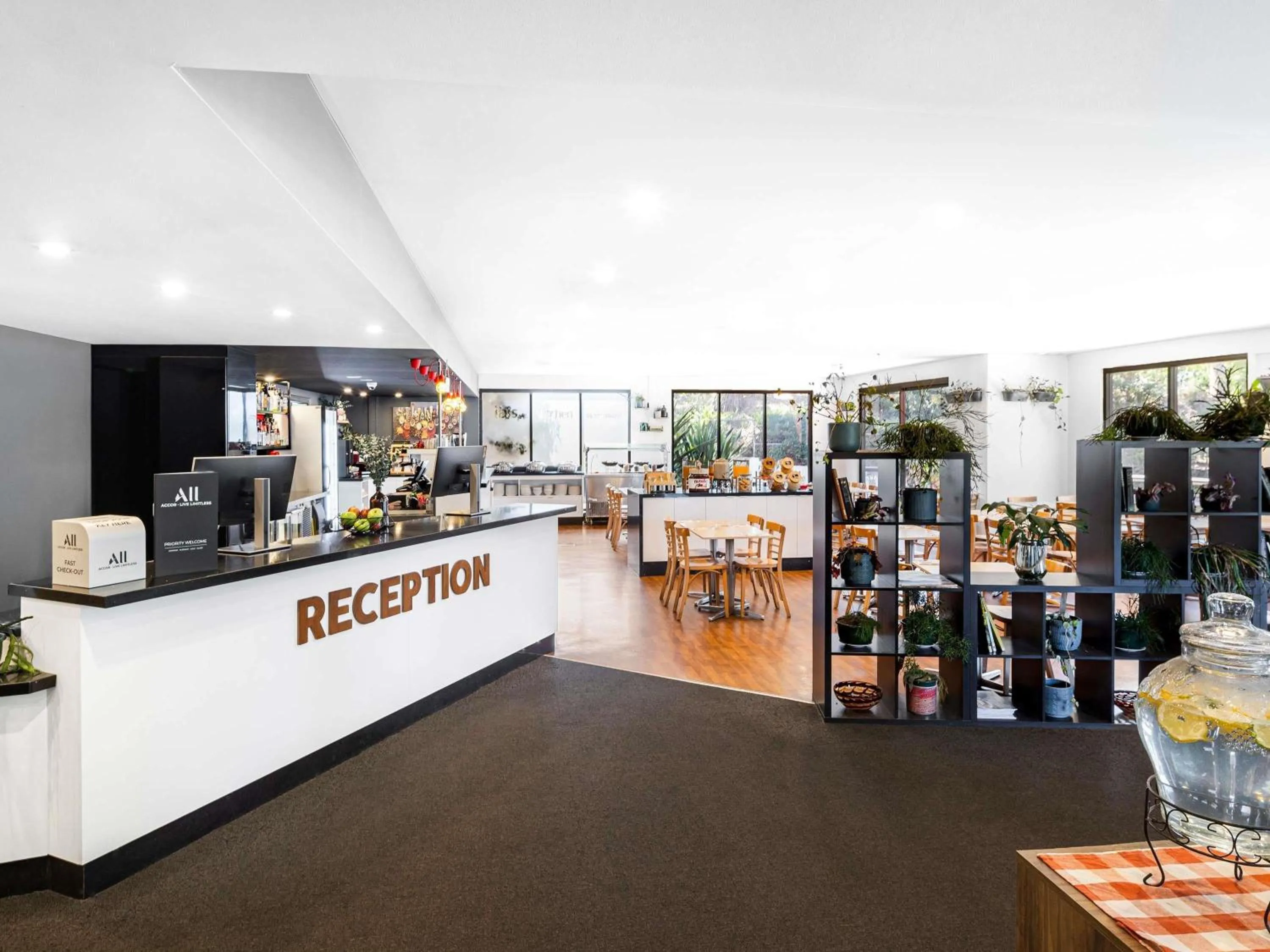 Other in ibis Thornleigh