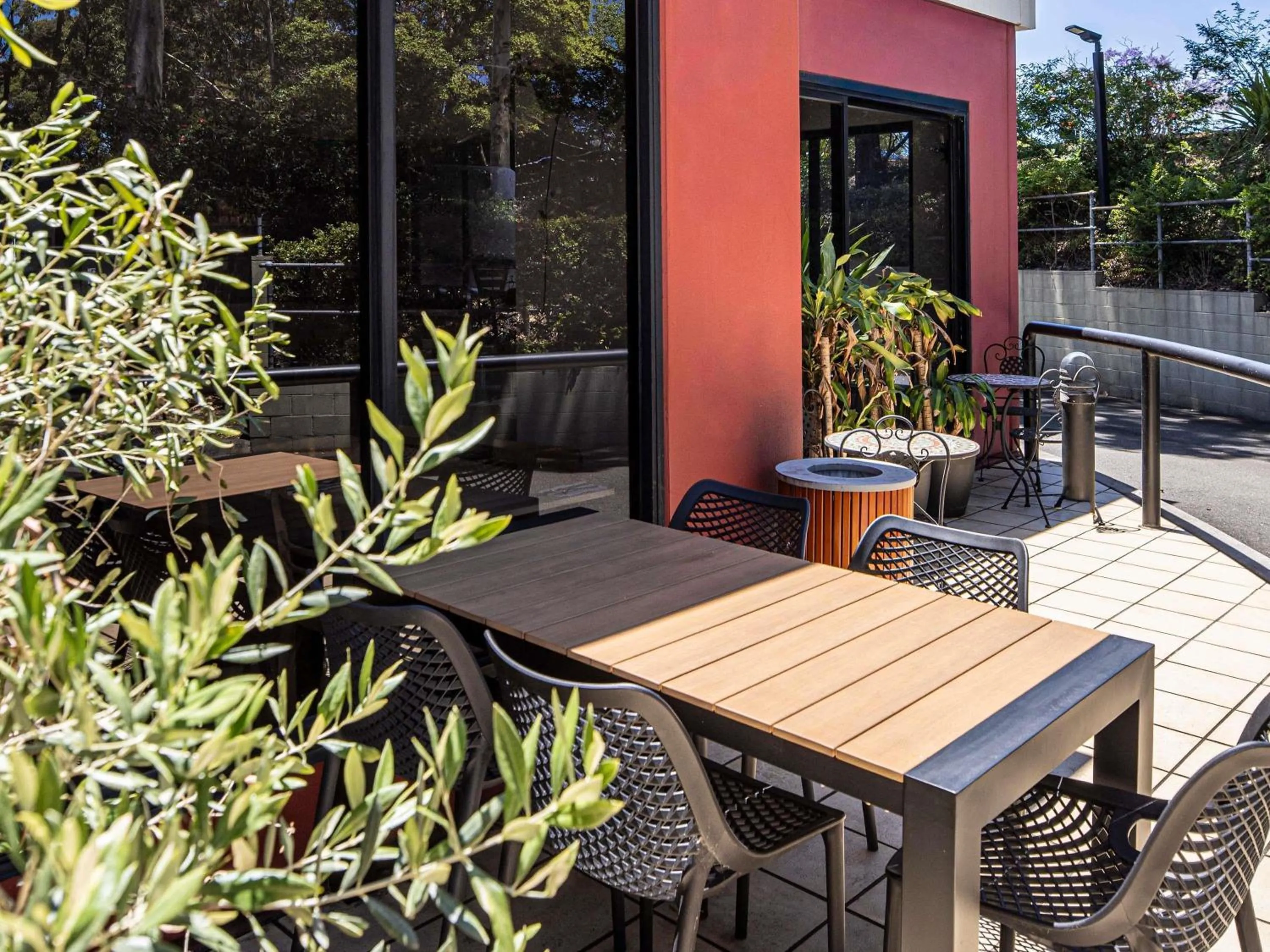 Property building in ibis Thornleigh