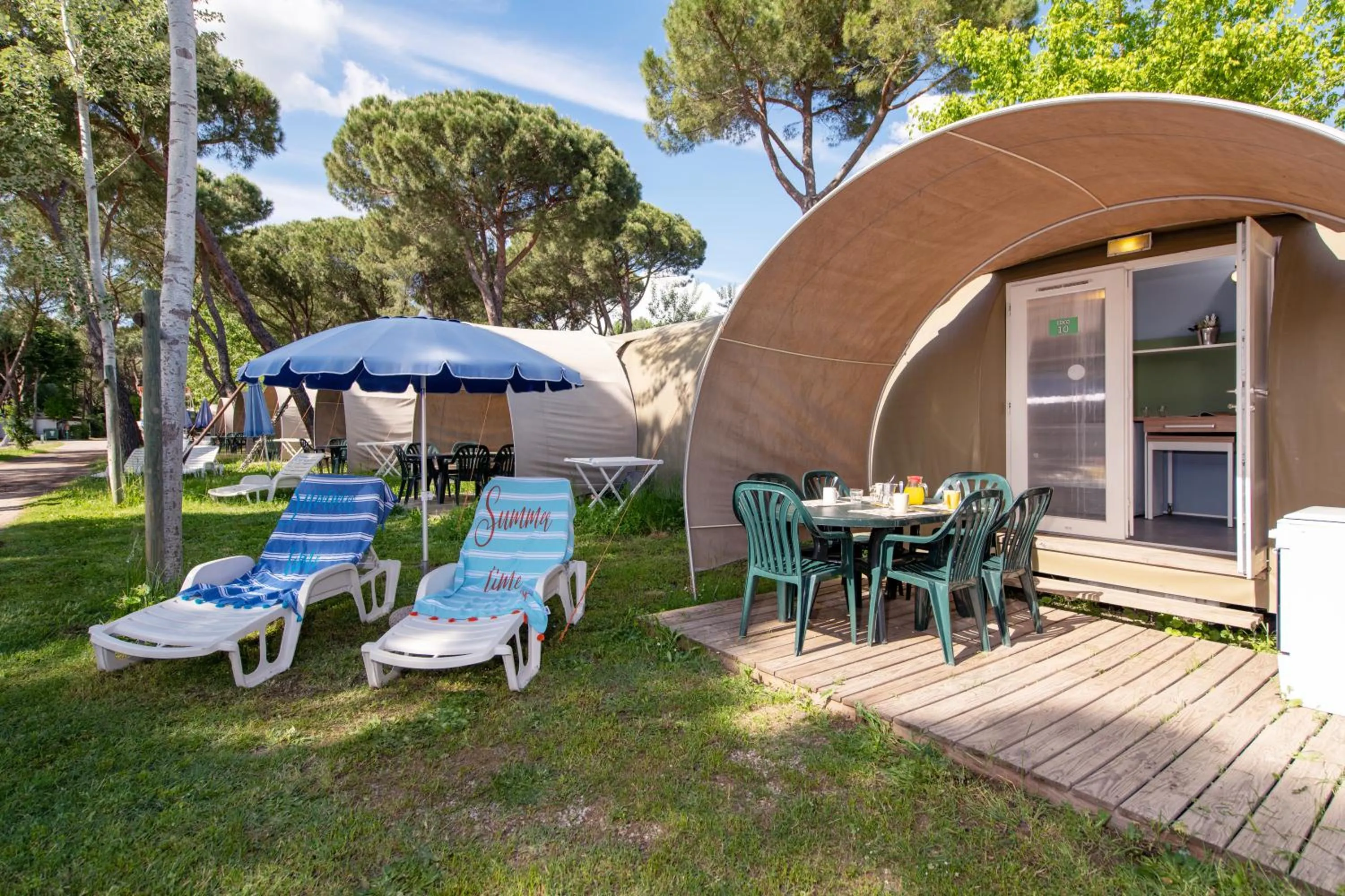 Property building in Camping Village Punta Navaccia