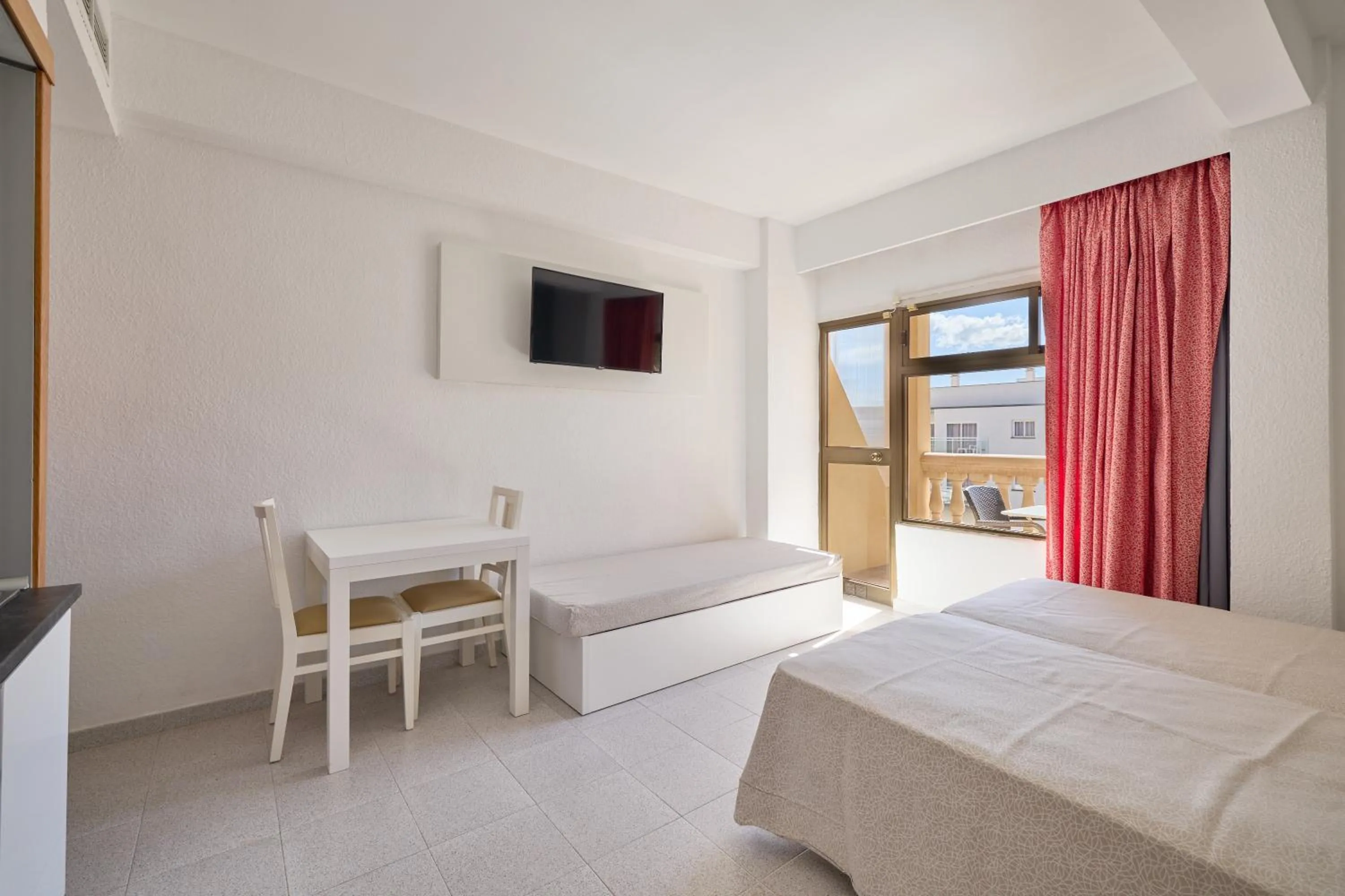 Bed in Apartamentos Isla del Sol