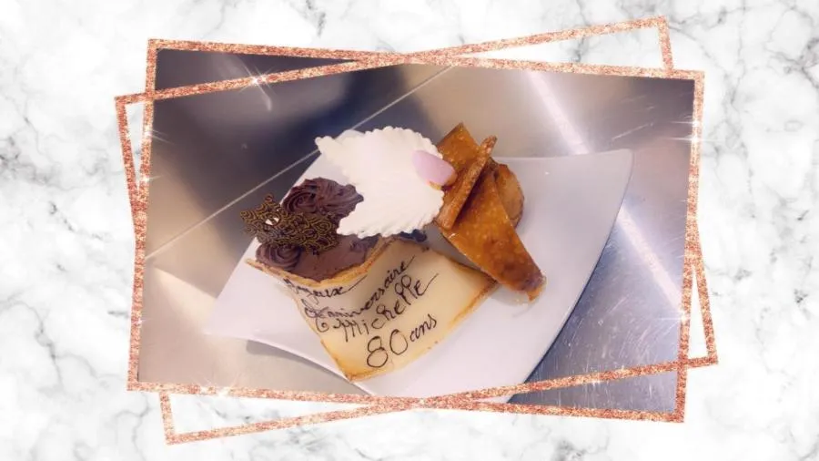 Restaurant/places to eat in KYRIAD ORANGE Centre Ville - HOTEL & RESTAURANT & BAR - La Galerie d'Art des Princes - Provence Alpes Côte d'Azur - France - Proche A7-A9 - exit21- Châteauneuf-du-Pape Avignon Bollene Nimes - 24h-24h