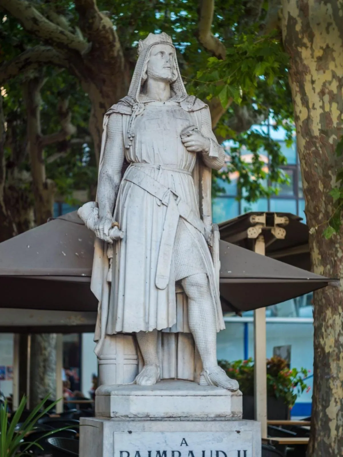 Nearby landmark in KYRIAD ORANGE Centre Ville - HOTEL & RESTAURANT & BAR - La Galerie d'Art des Princes - Provence Alpes Côte d'Azur - France - Proche A7-A9 - exit21- Châteauneuf-du-Pape Avignon Bollene Nimes - 24h-24h