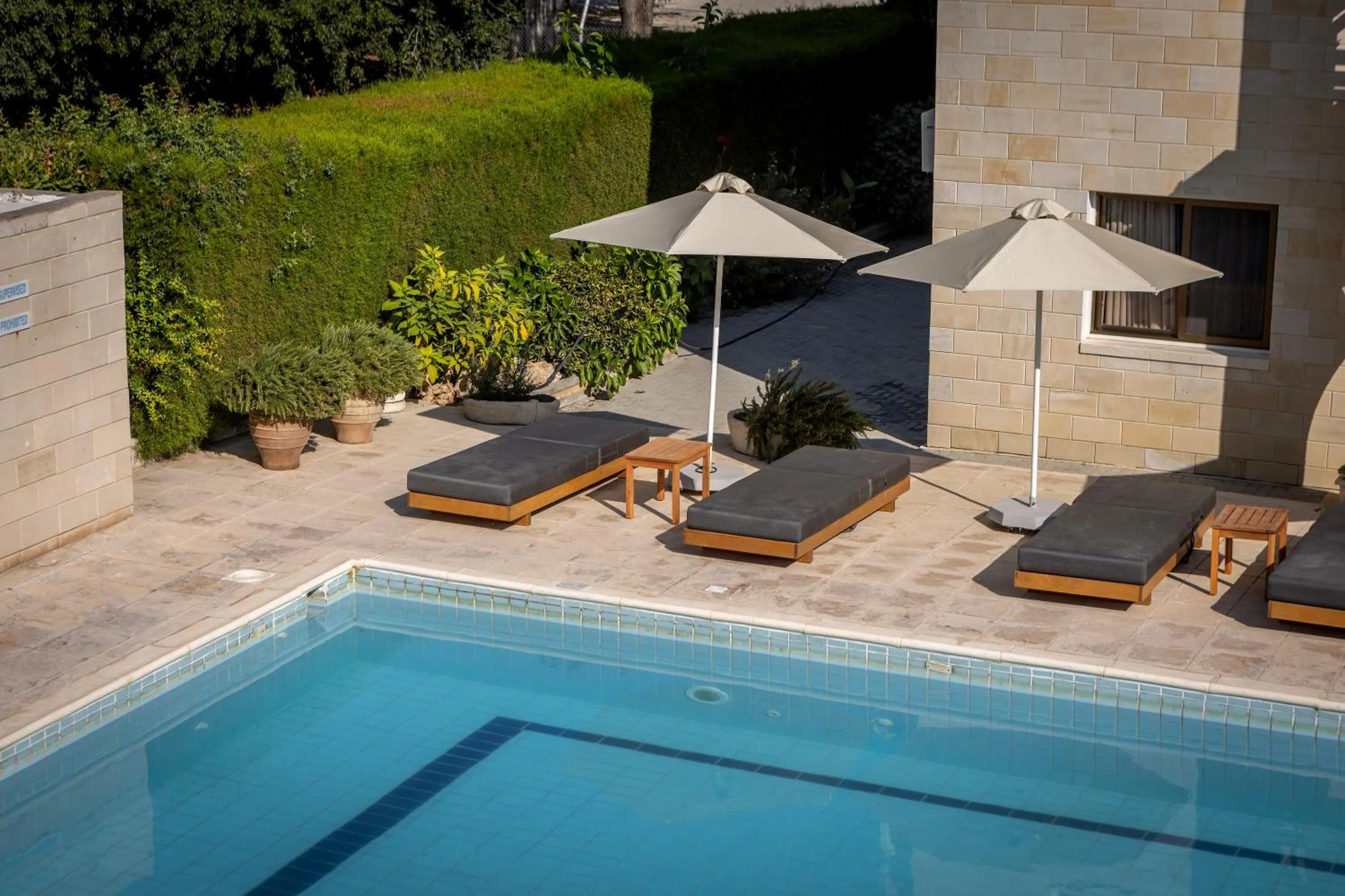 Stephanos Hotel Apartments