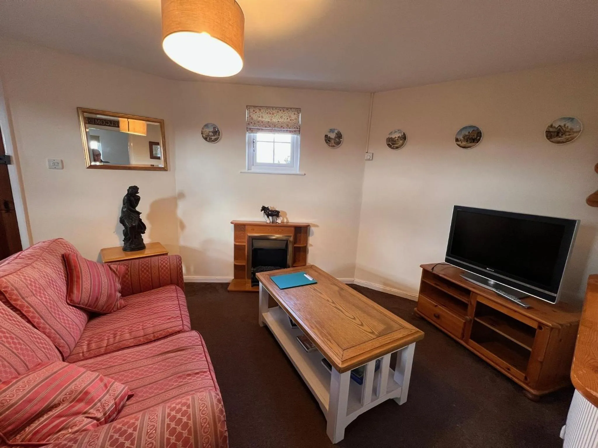 Living room in Hunston Mill Self Catering Dog Stay For Free
