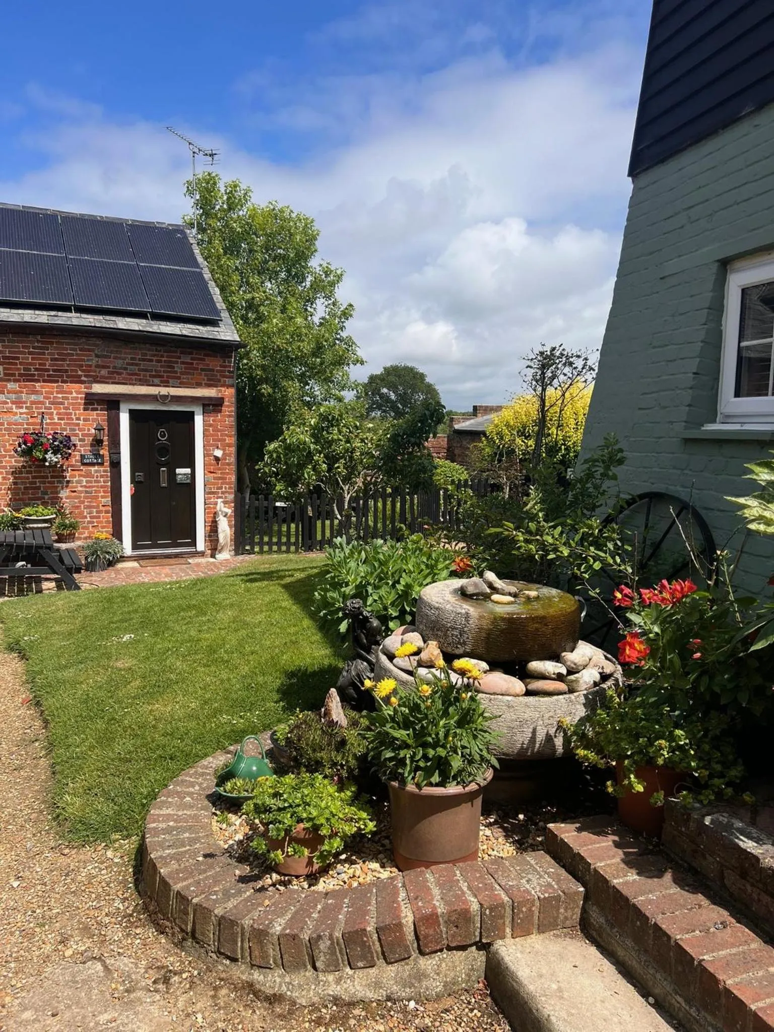 Garden in Hunston Mill Self Catering Dog Stay For Free
