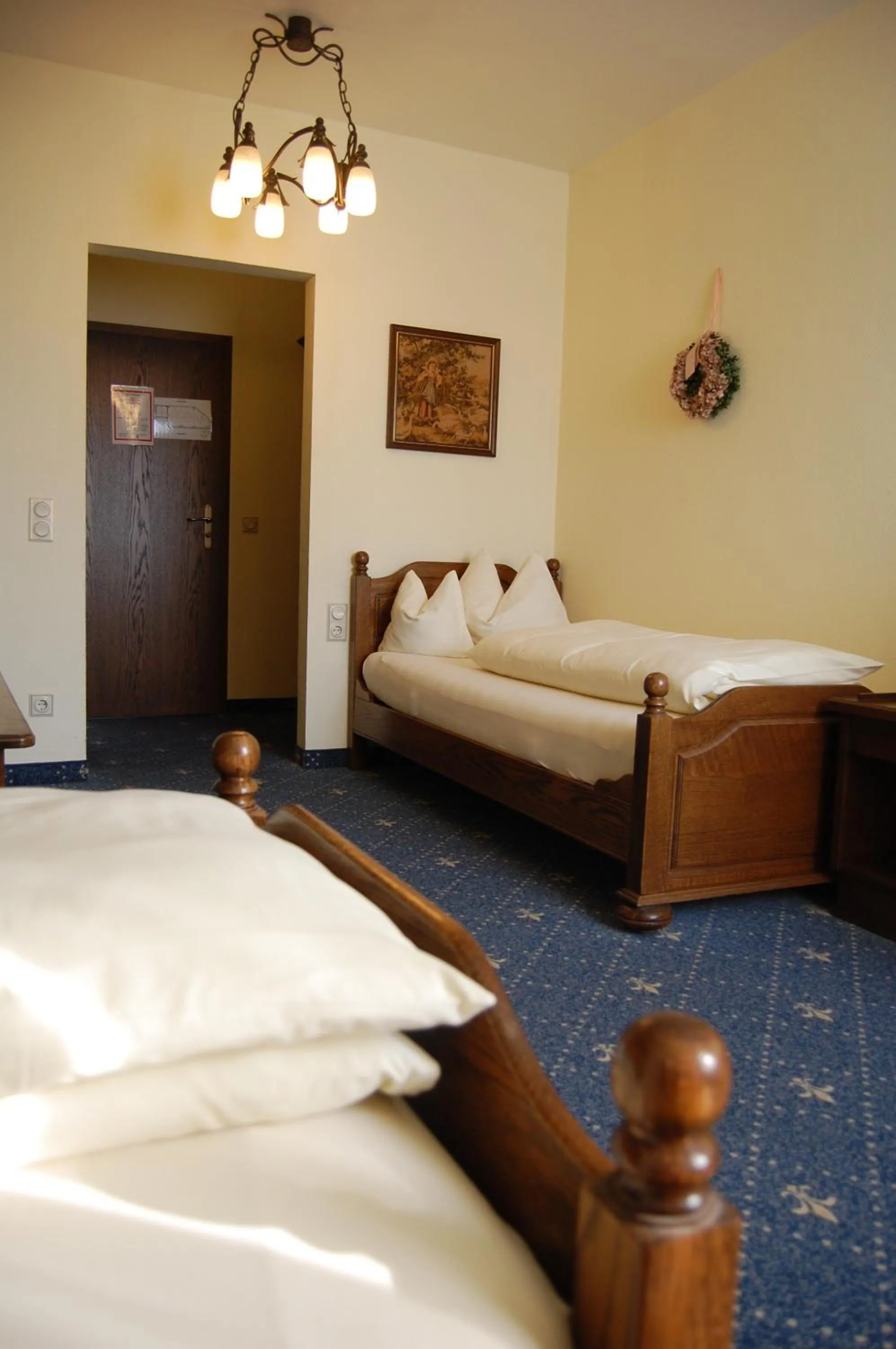 Bed in Landhotel Lohmann