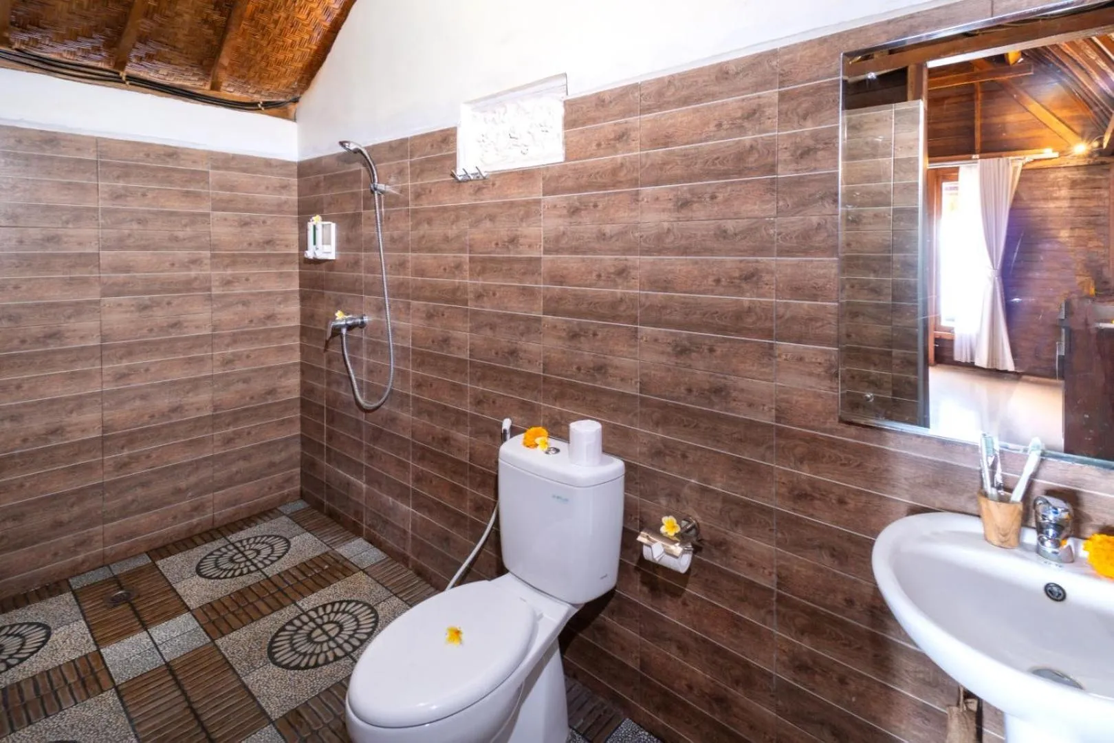 Shower in Sundi Ocean Bungalow by ABM