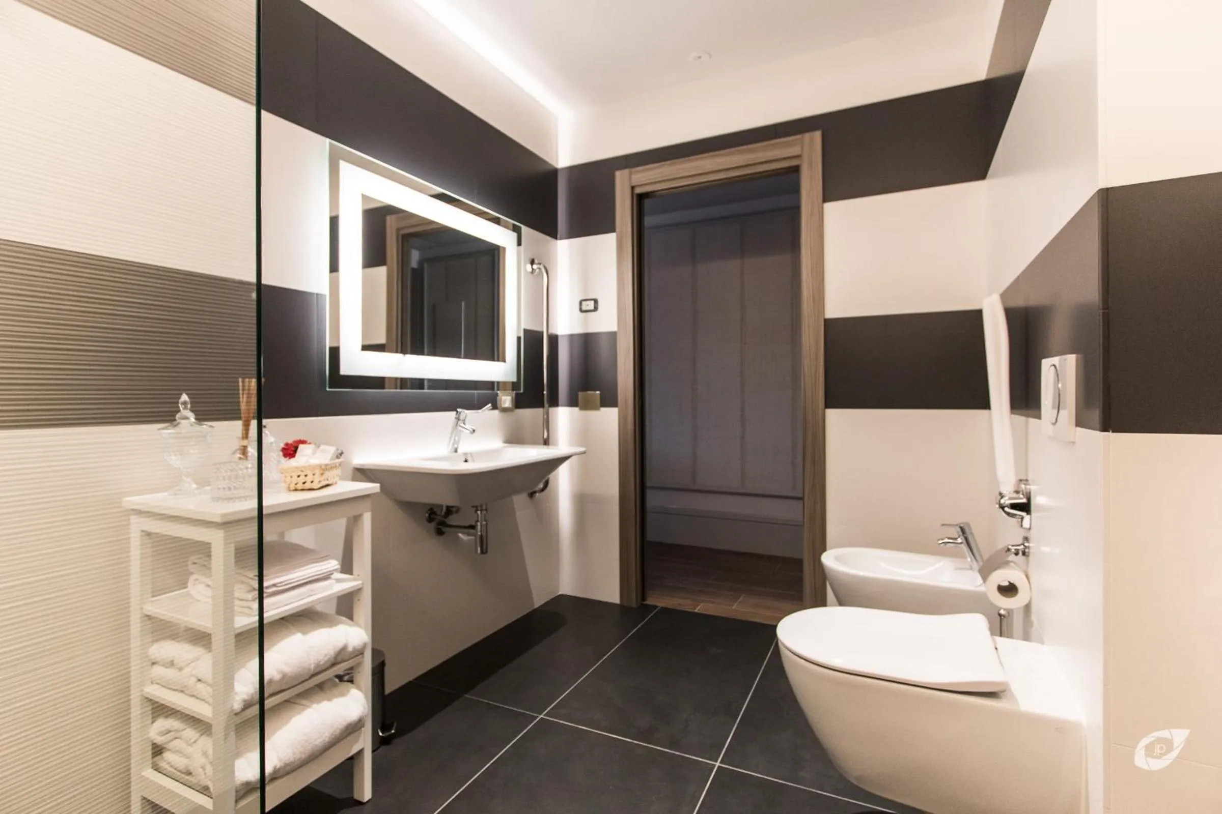 Bathroom in Buonamico Wine Resort