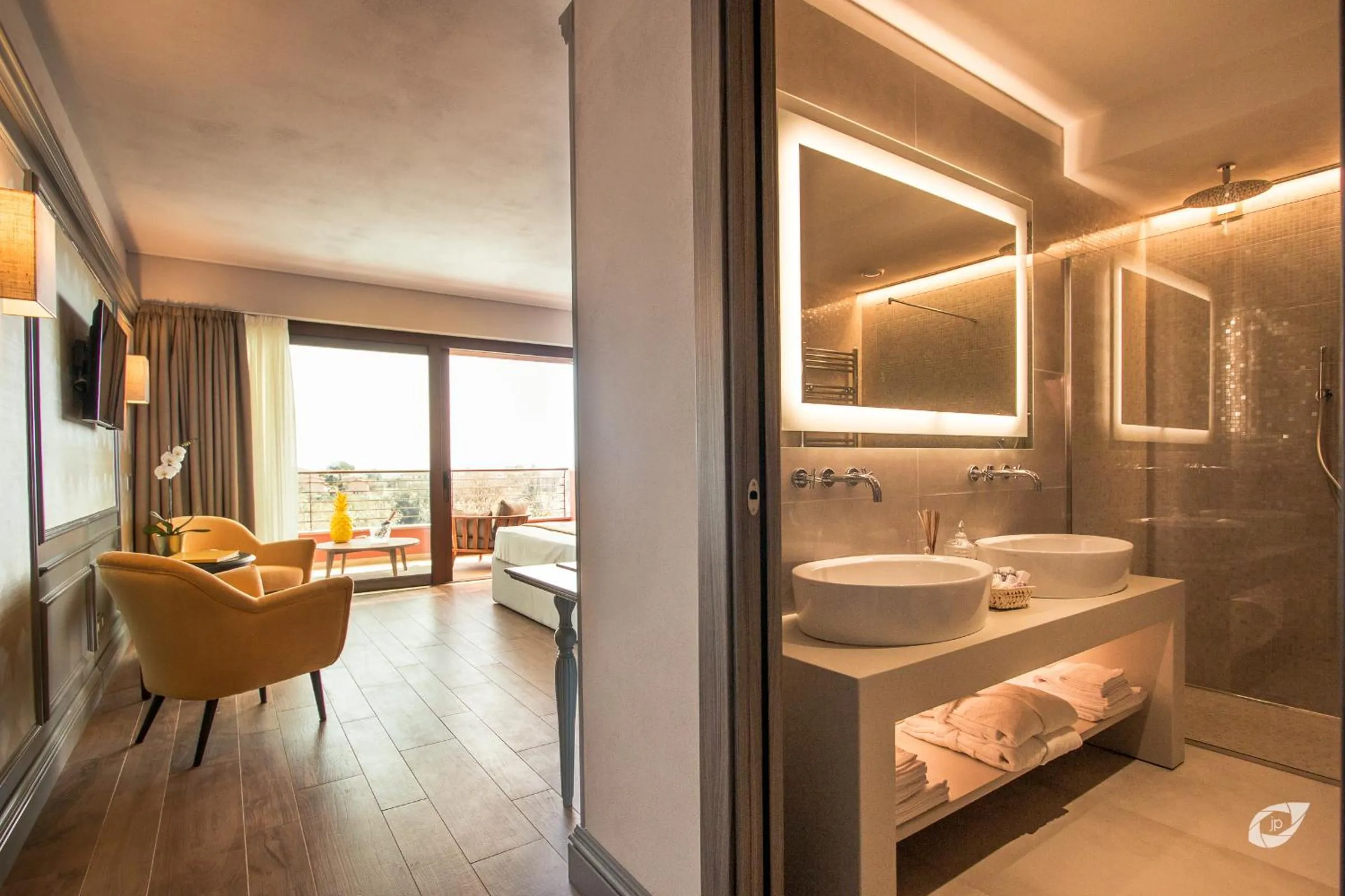 Photo of the whole room, Bed in Buonamico Wine Resort