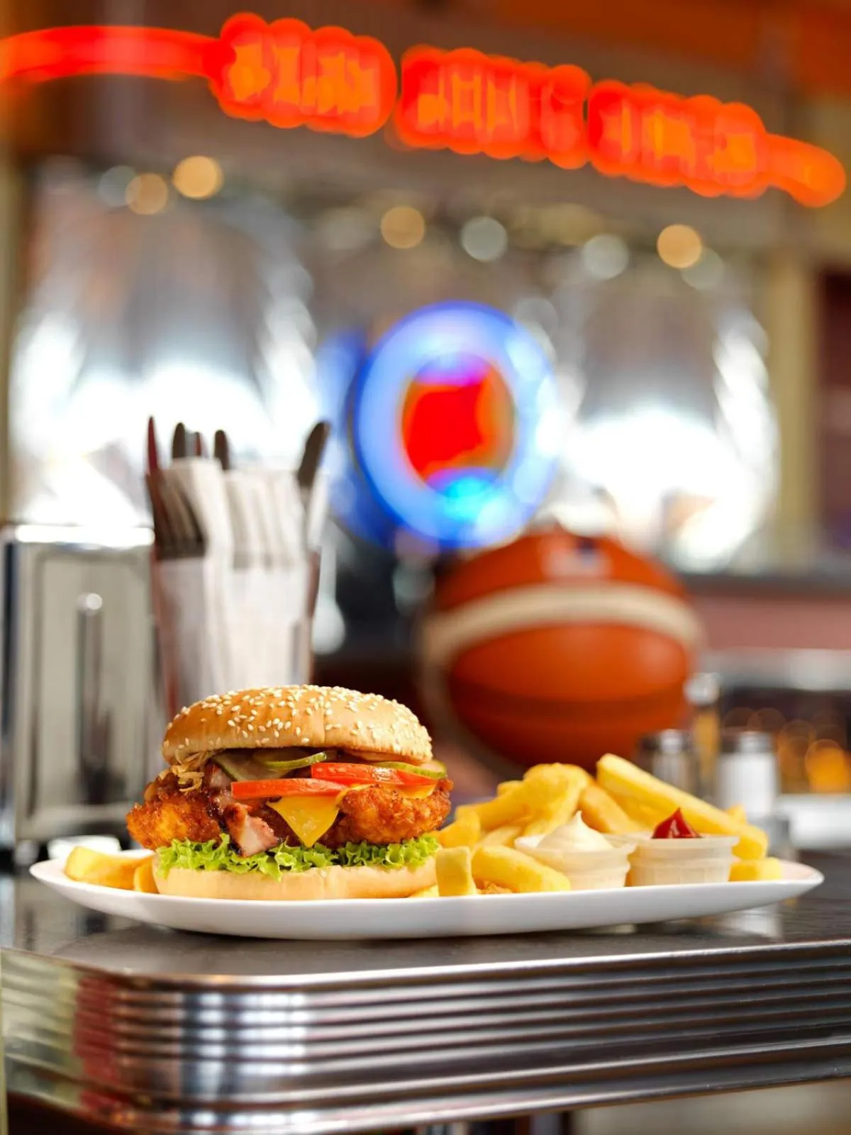 Restaurant/places to eat in Road House Hotel