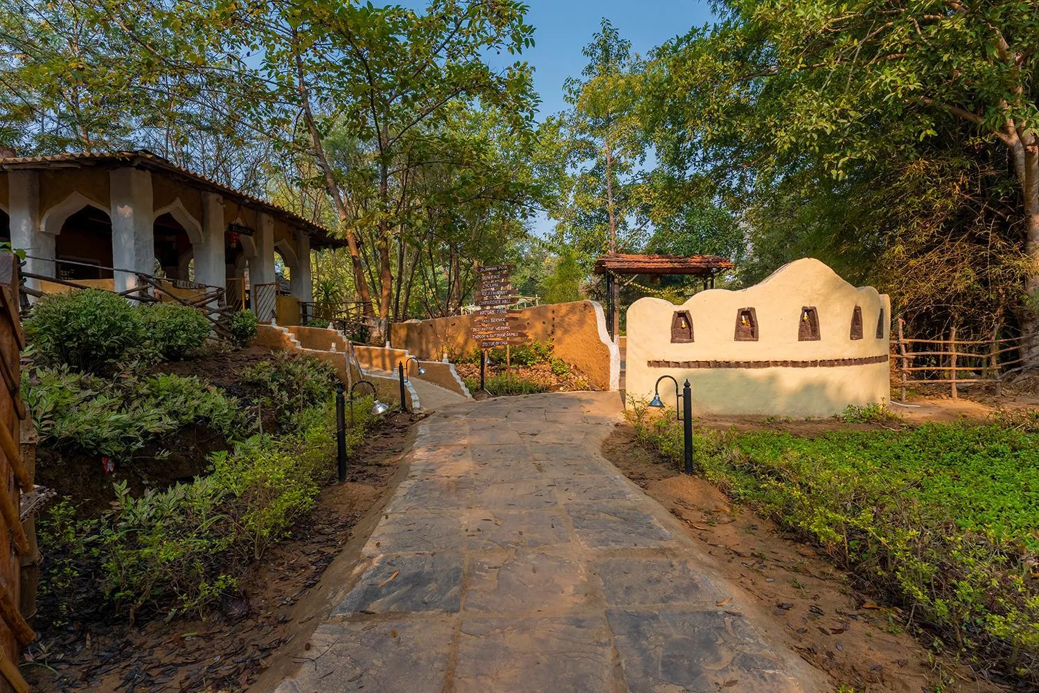 Property building in Jungle King Resort