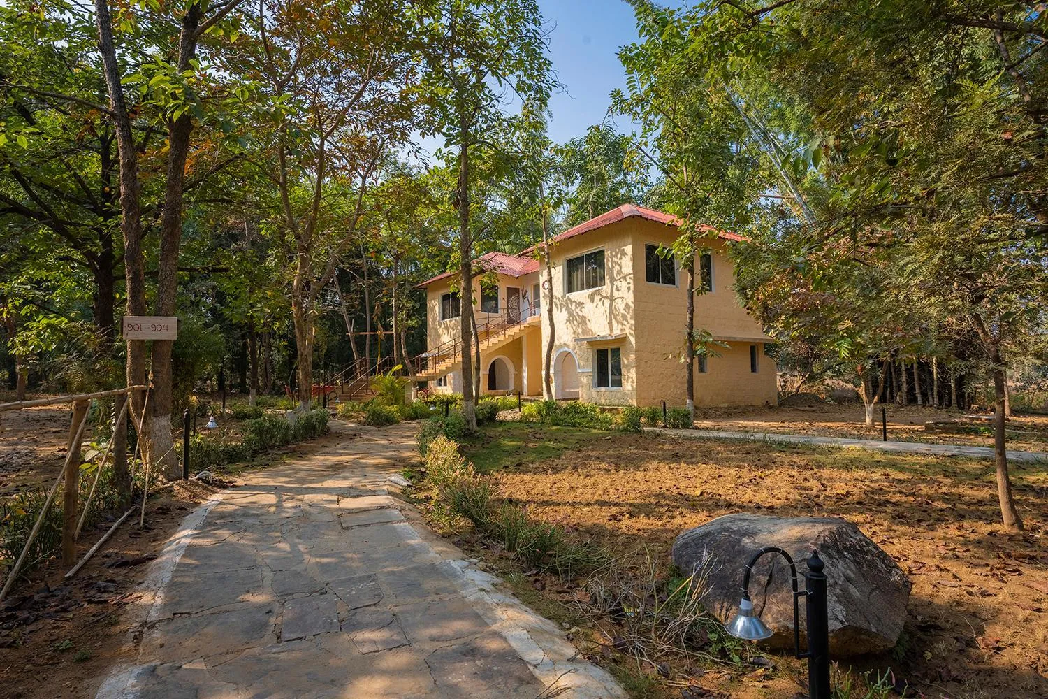 Property building in Jungle King Resort