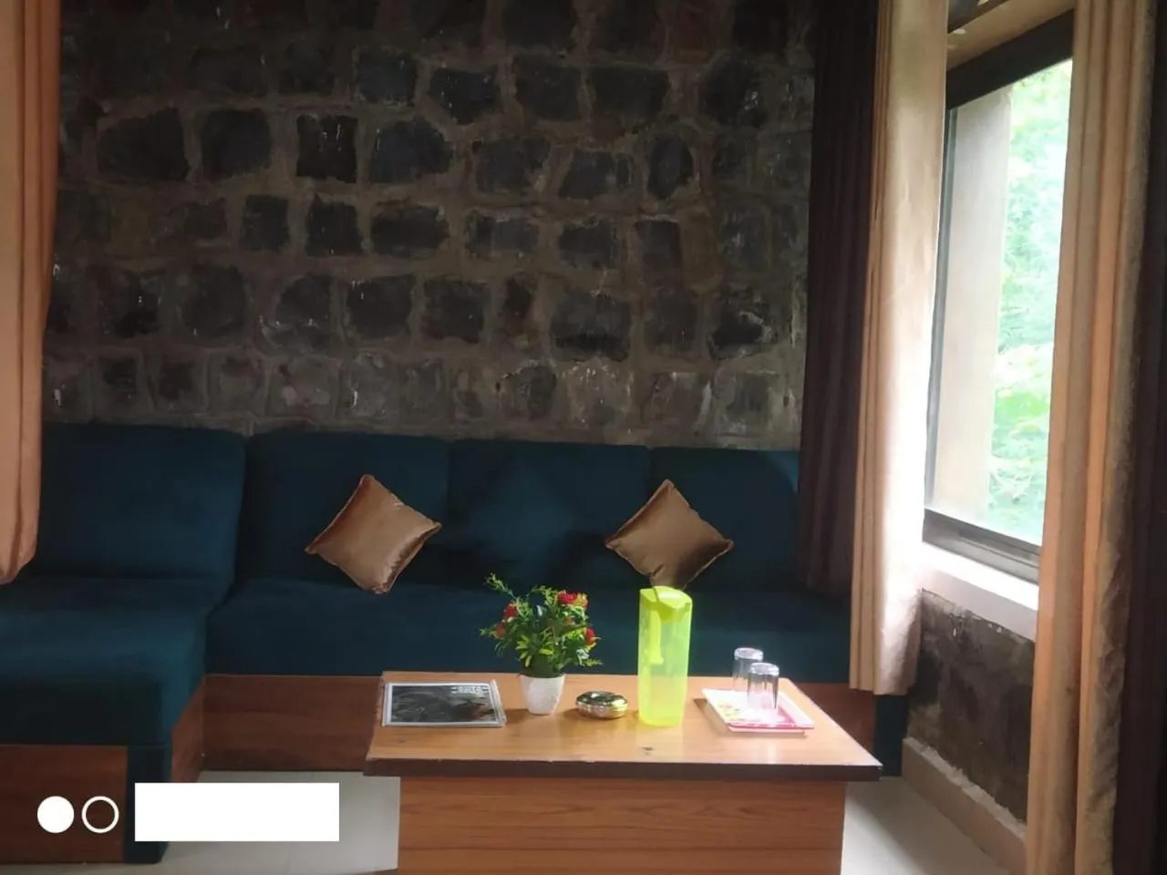 Living room in Jungle King Resort
