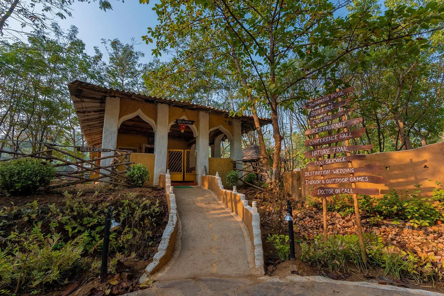 Property building in Jungle King Resort