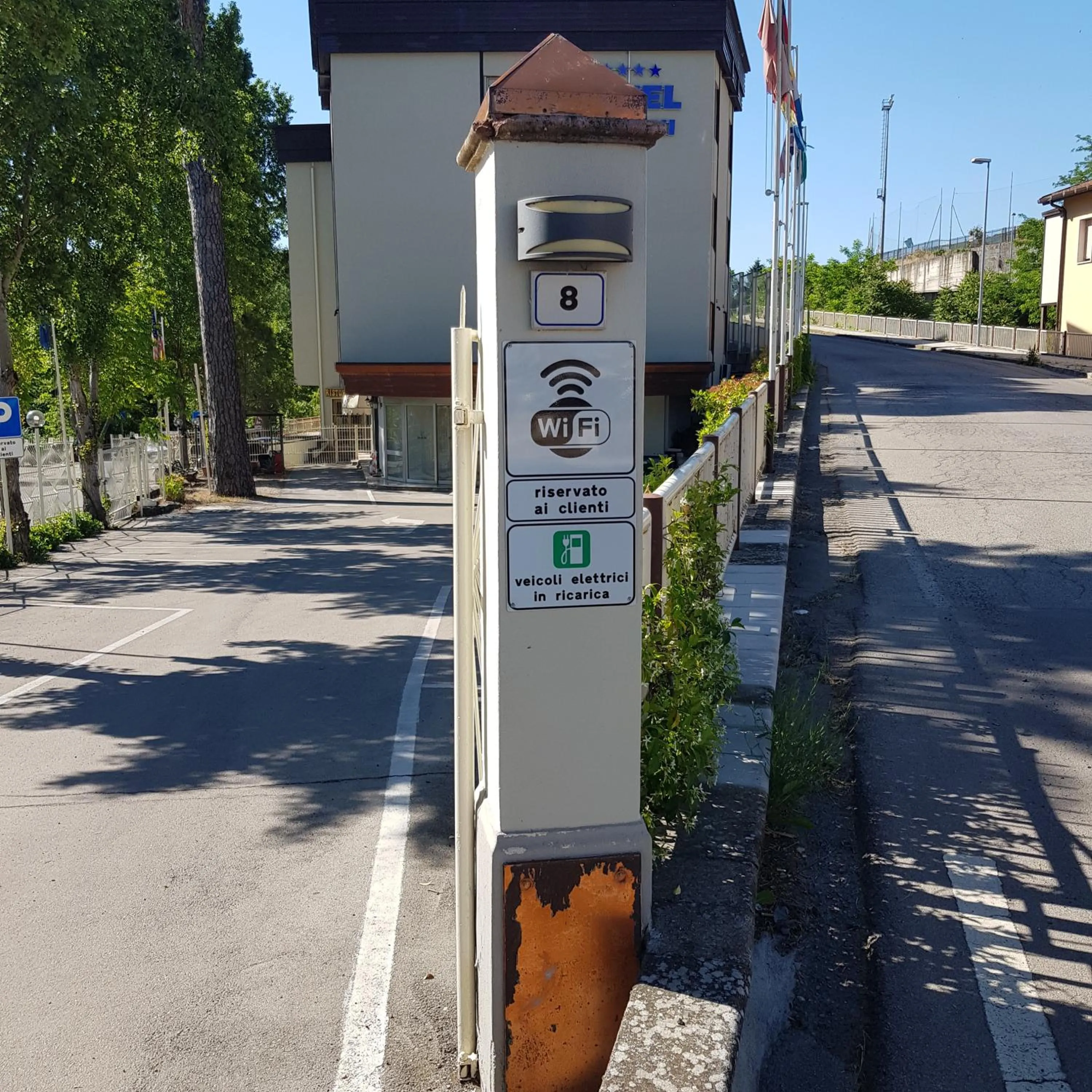 Property building in Hotel Due Pini