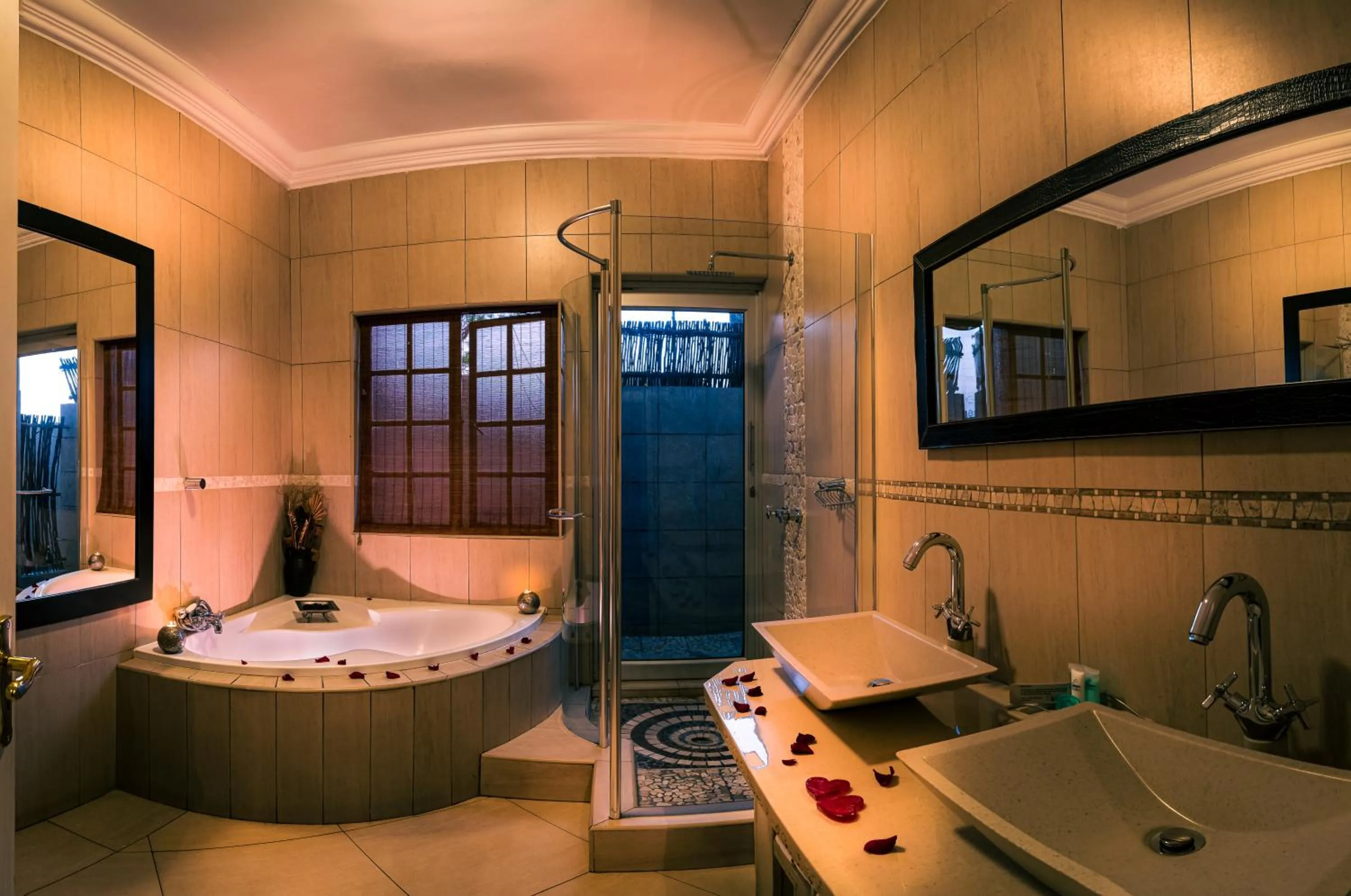 Decorative detail in Waterfalls Boutique Hotel