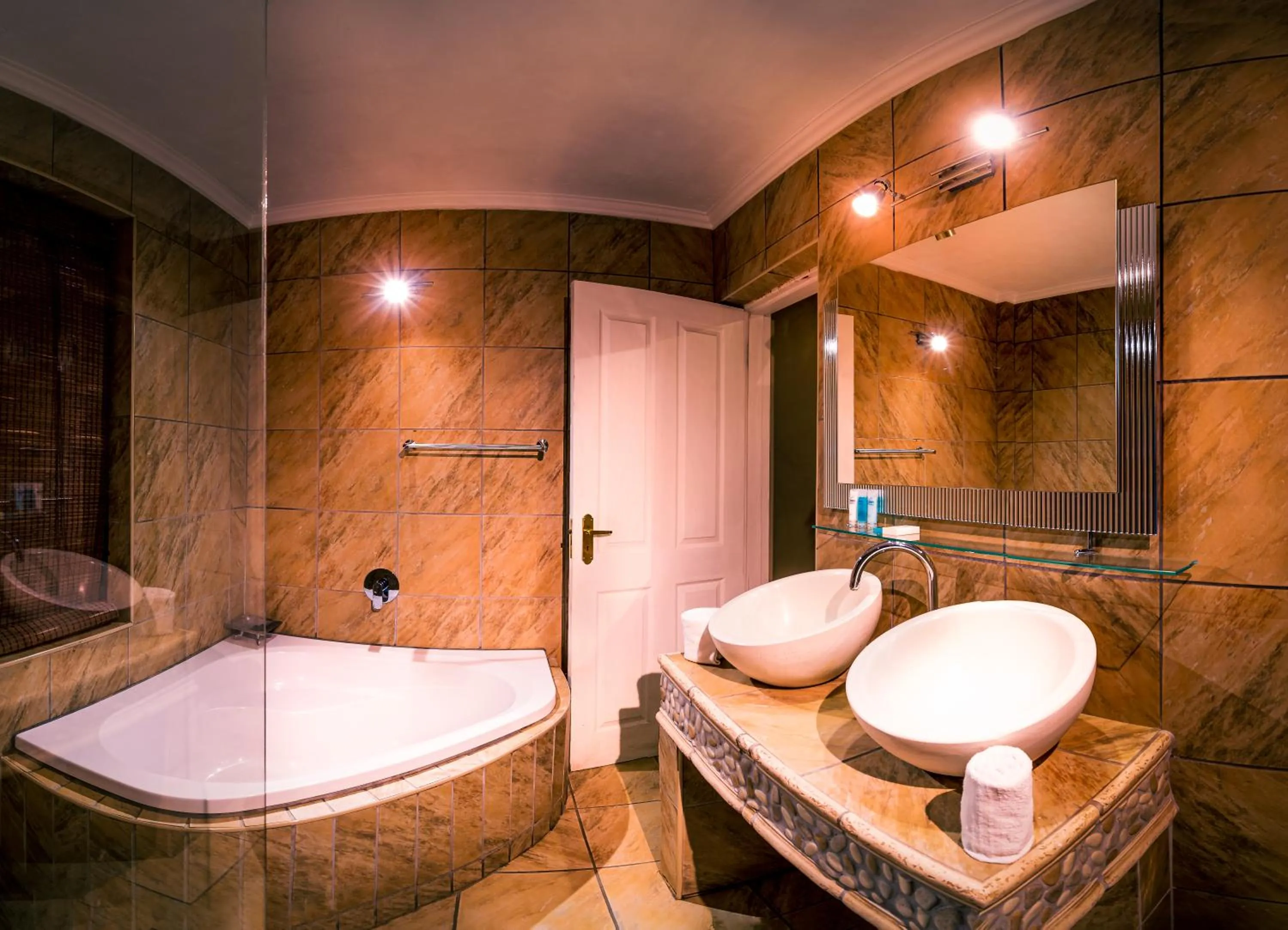 Bathroom in Waterfalls Boutique Hotel