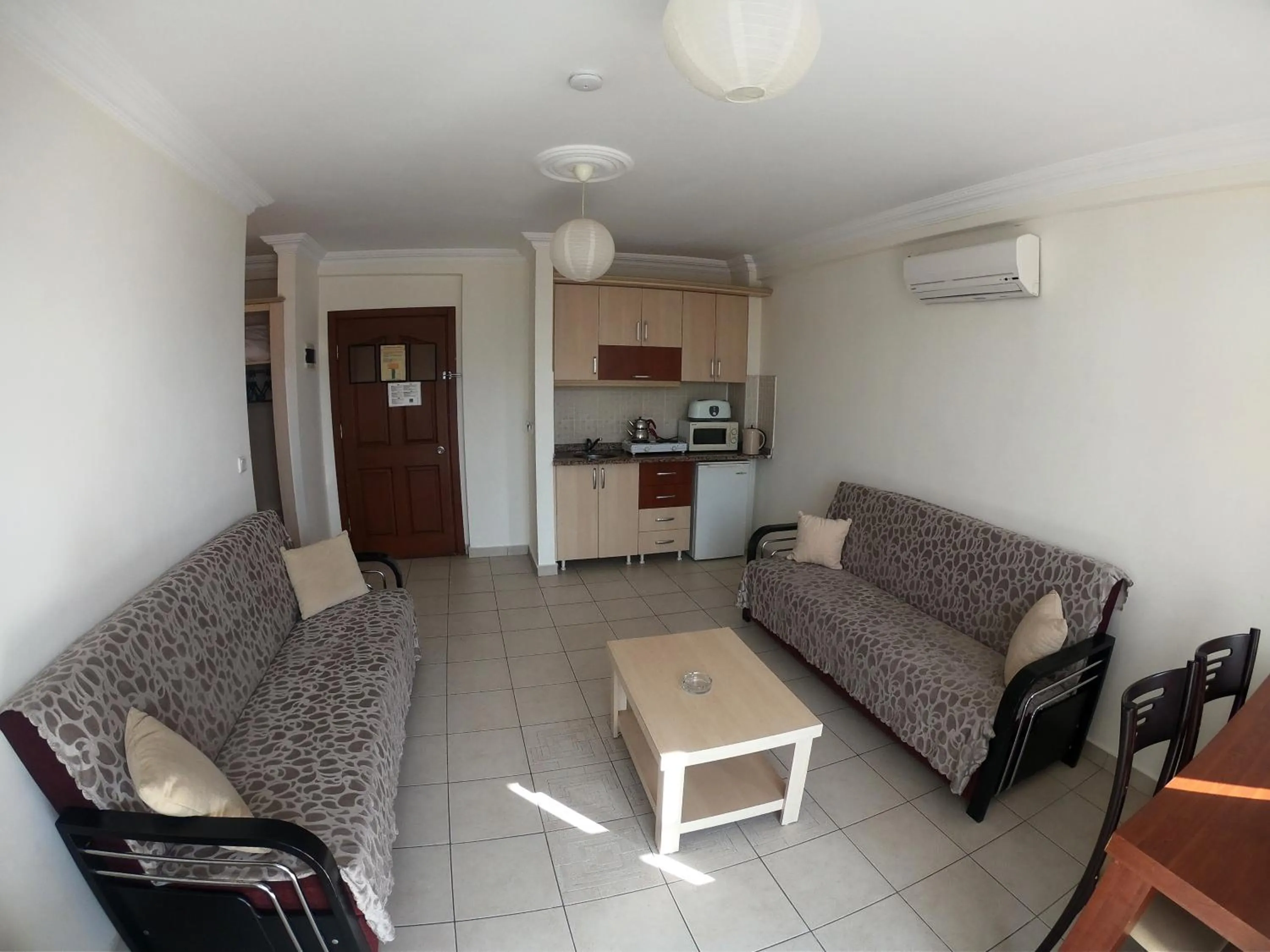 Living room in Irem Garden Hotel & Apartments