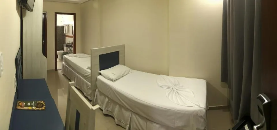 Balcony/Terrace, Bed in Hotel Santo Graal