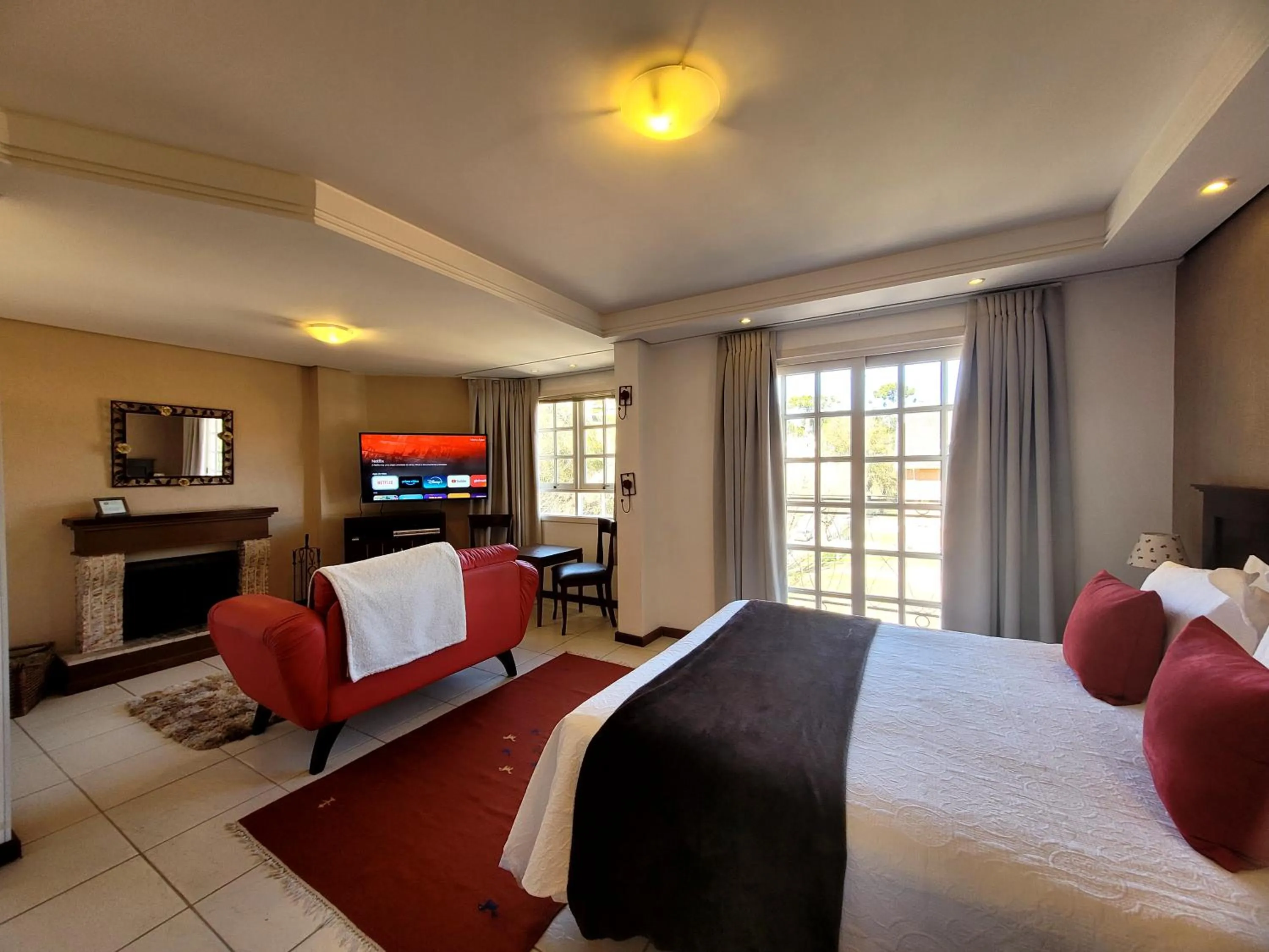 Bed in Pousada Cheverny - Fácil acesso ao centrinho e Baden Bar