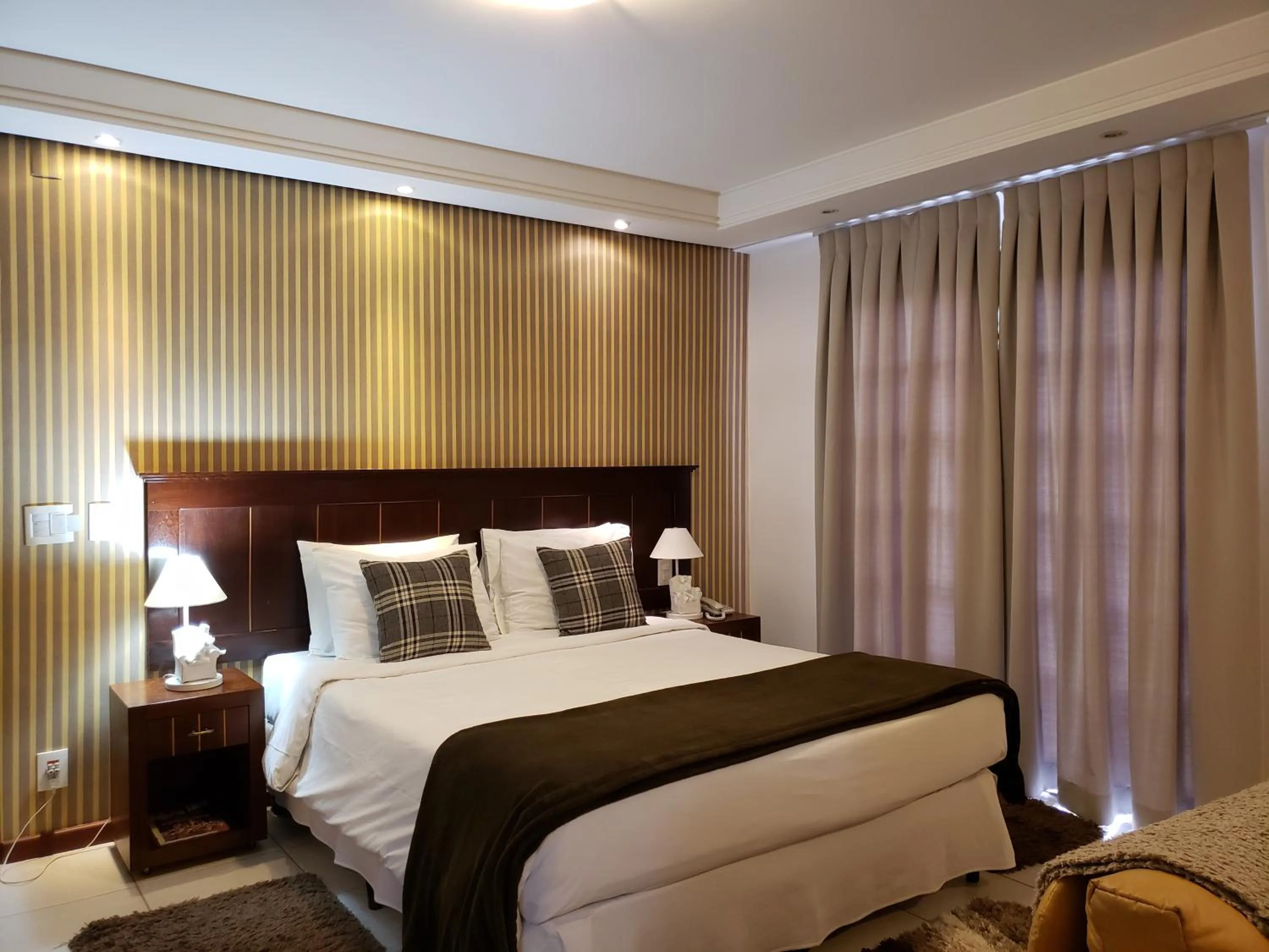 Photo of the whole room, Bed in Pousada Cheverny - Fácil acesso ao centrinho e Baden Bar