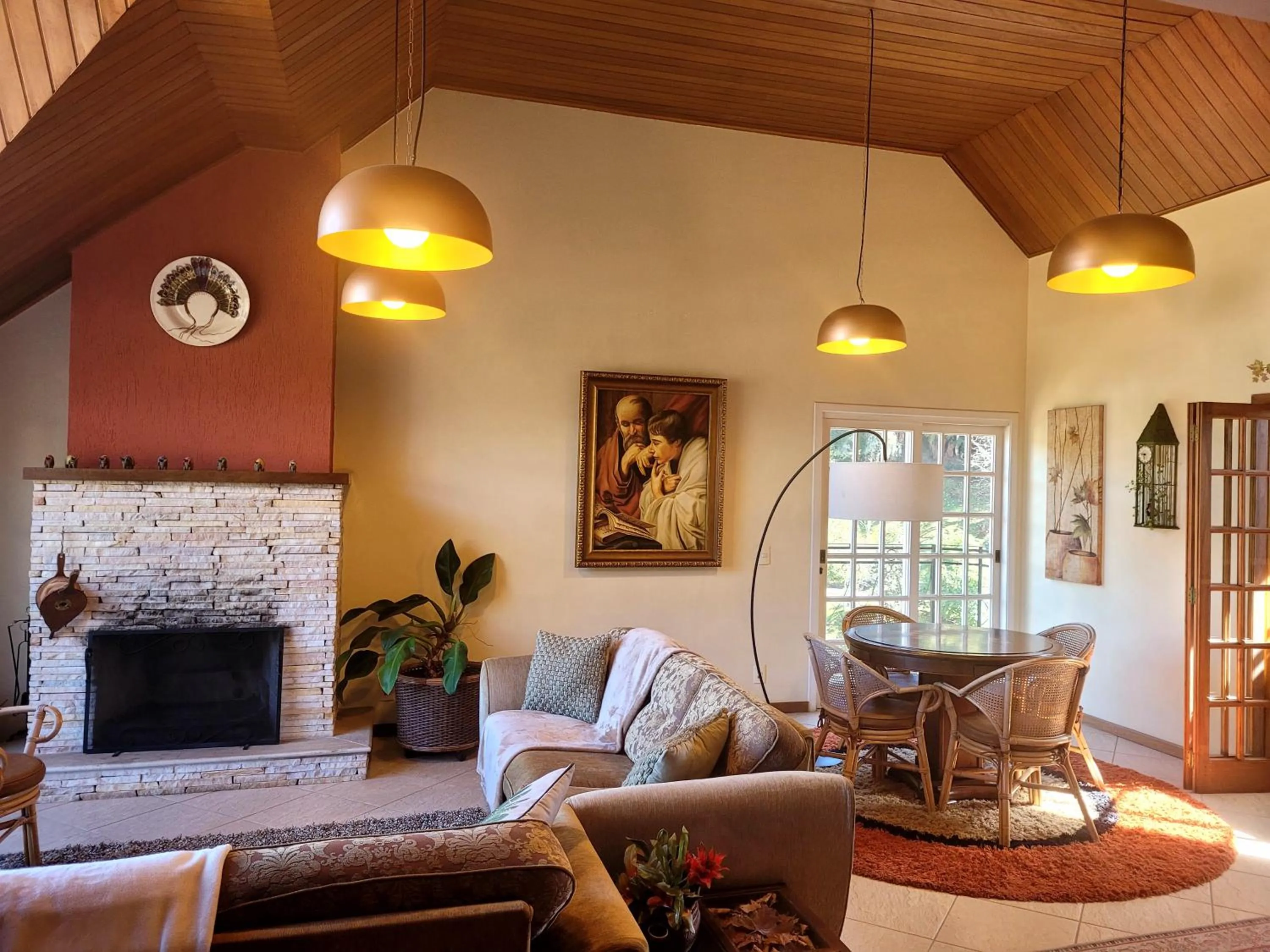 Living room in Pousada Cheverny - Fácil acesso ao centrinho e Baden Bar