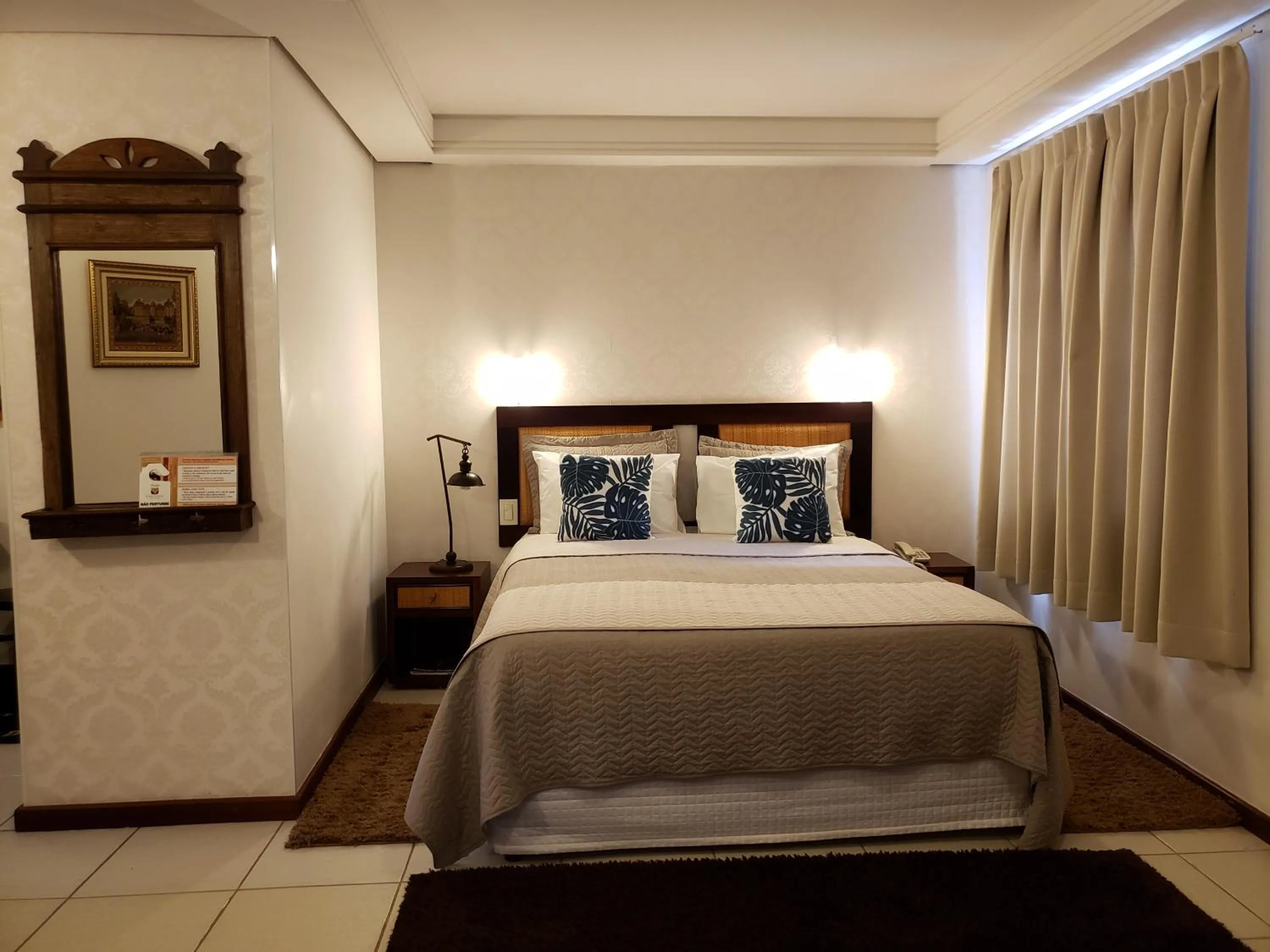 Bed in Pousada Cheverny - Fácil acesso ao centrinho e Baden Bar