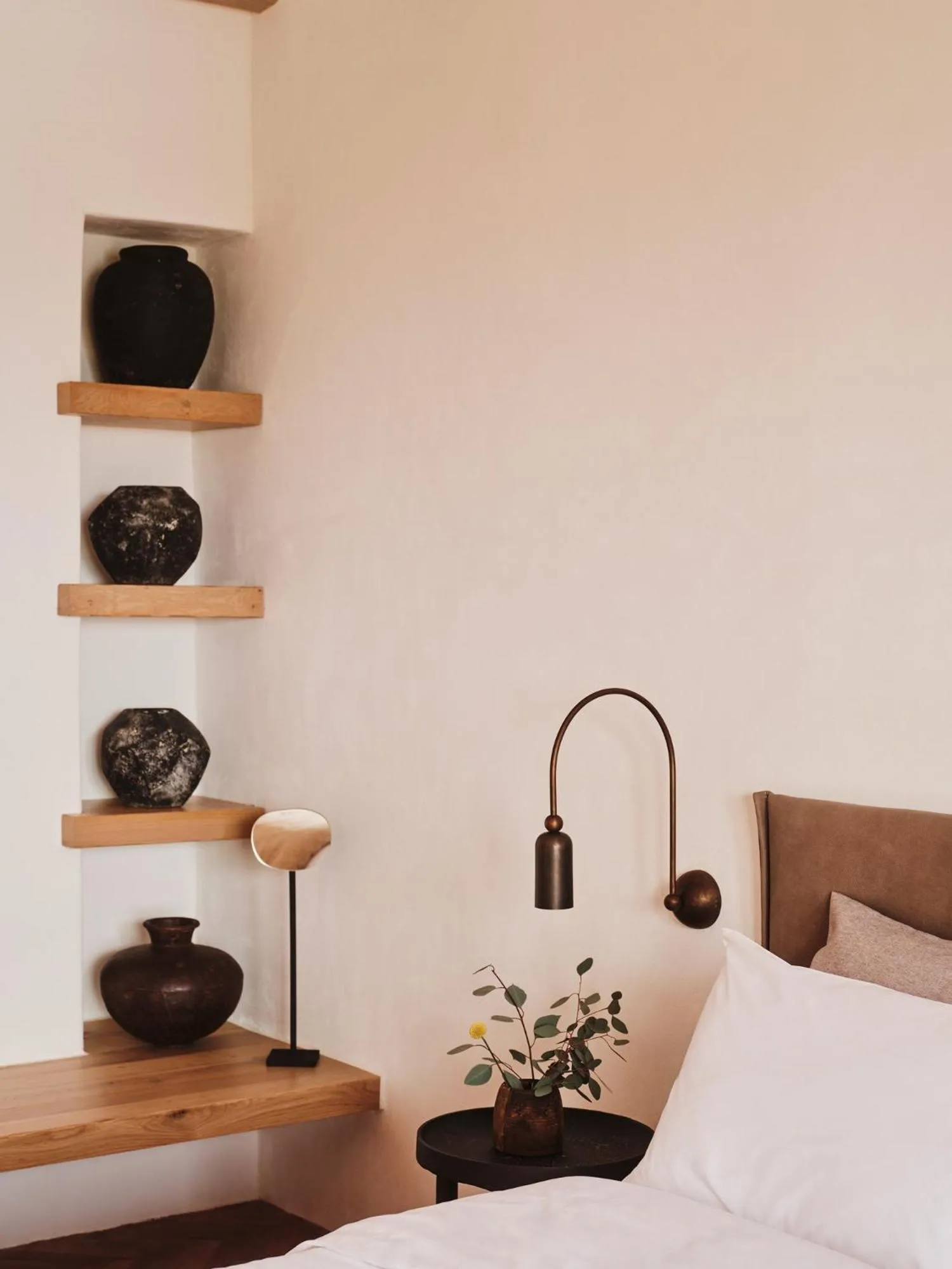 Decorative detail, Bed in The Wild by Interni