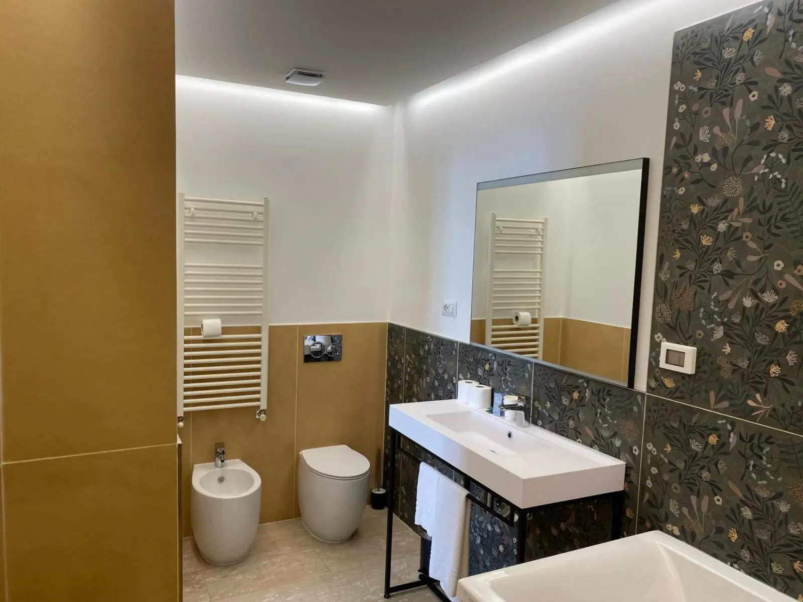 Bathroom in Oasi Village Hotel